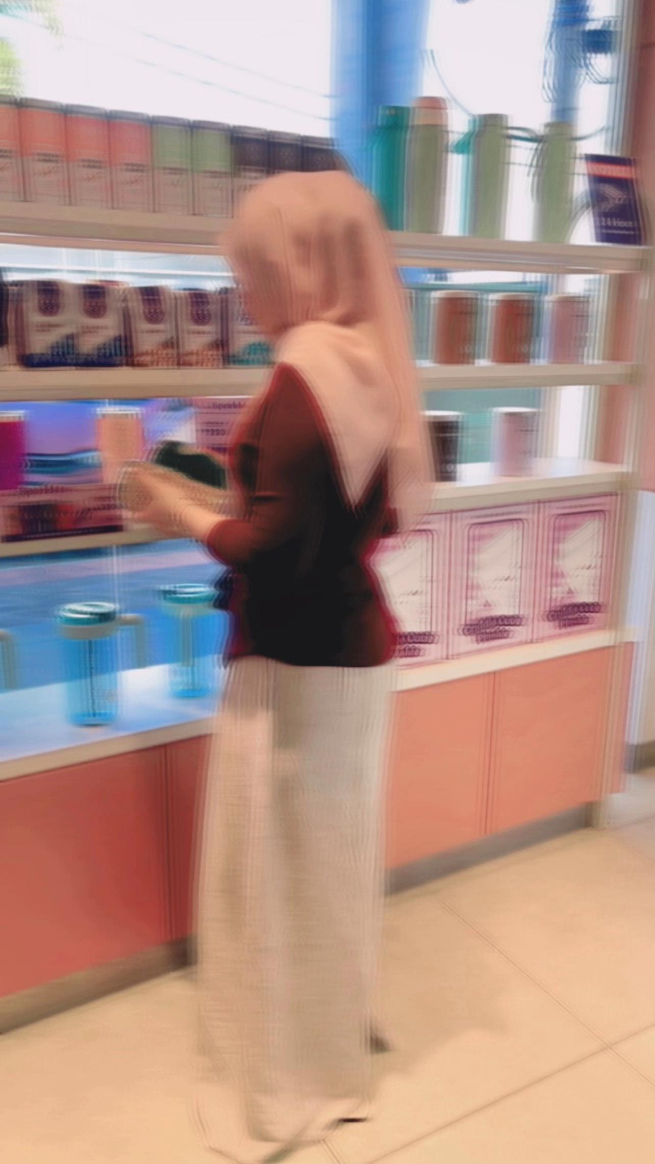 @Qaisara 89