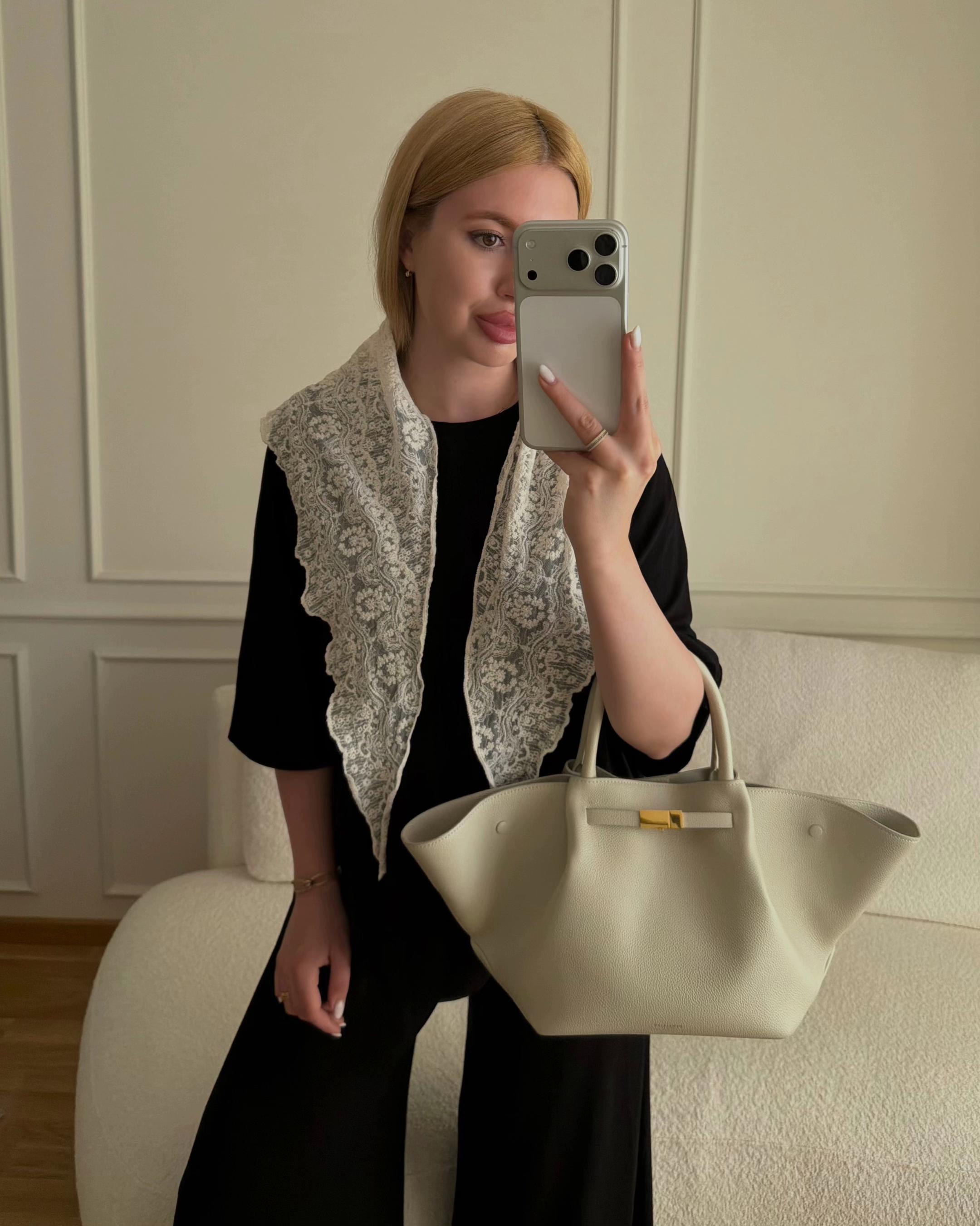 @Ellie 🤎 Minimal style 🧥 UGC