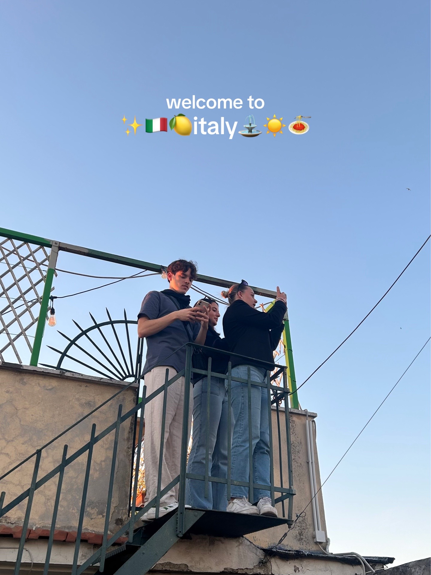 @célia