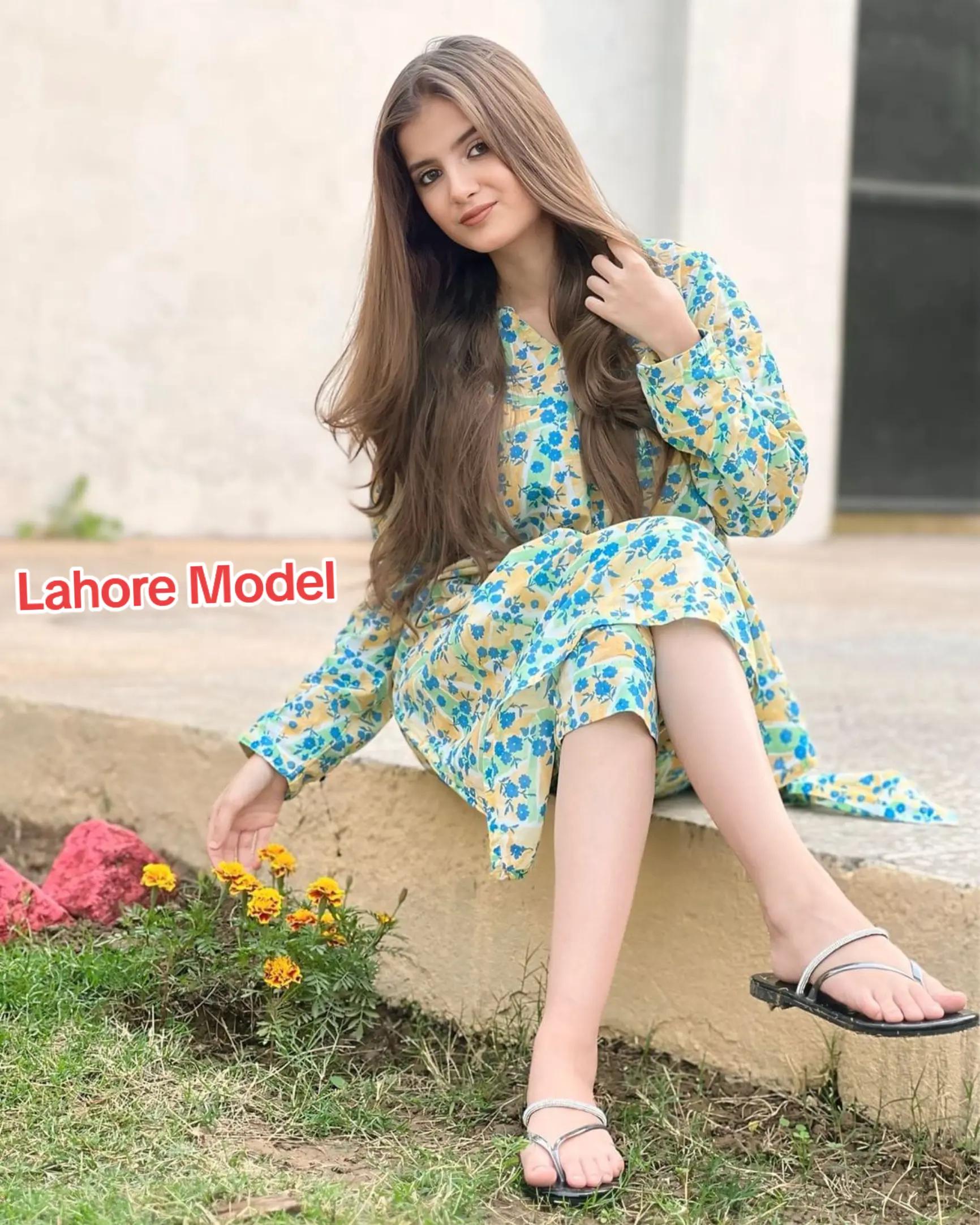 @Lahore Model's