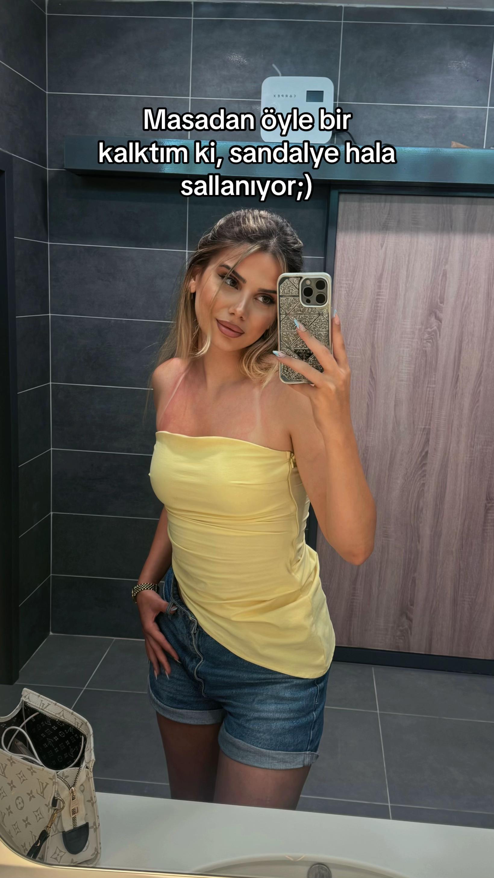 @𝐒