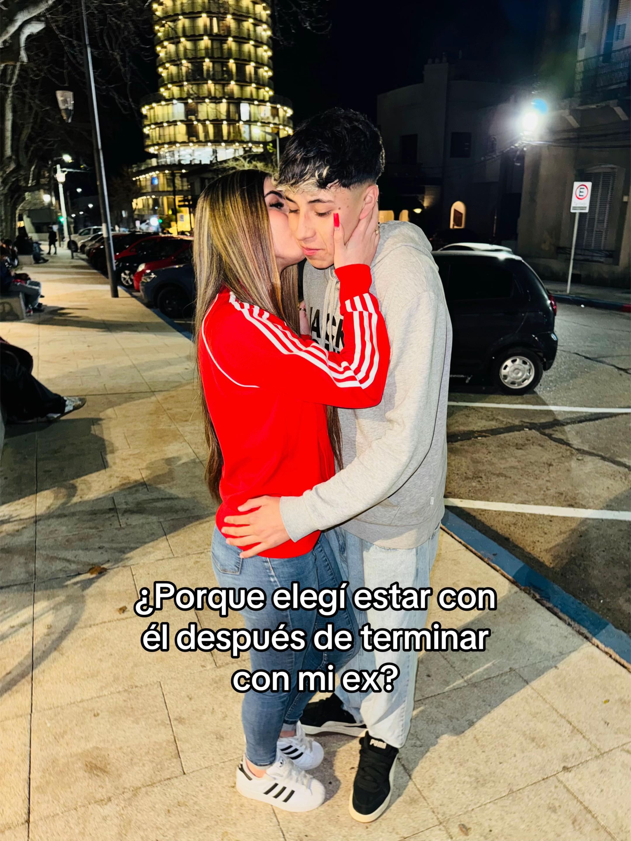 @LARECHETOMAL 🩷
