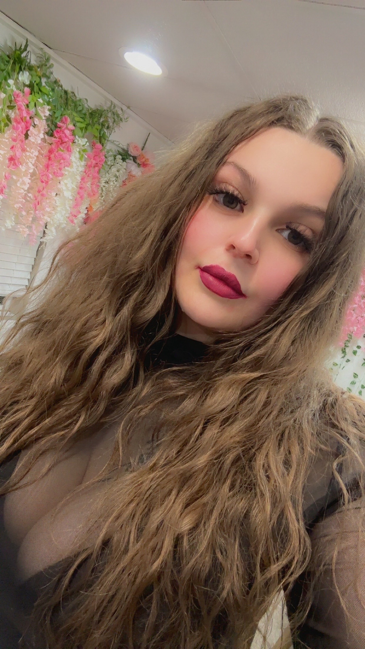 @TheNailR00m