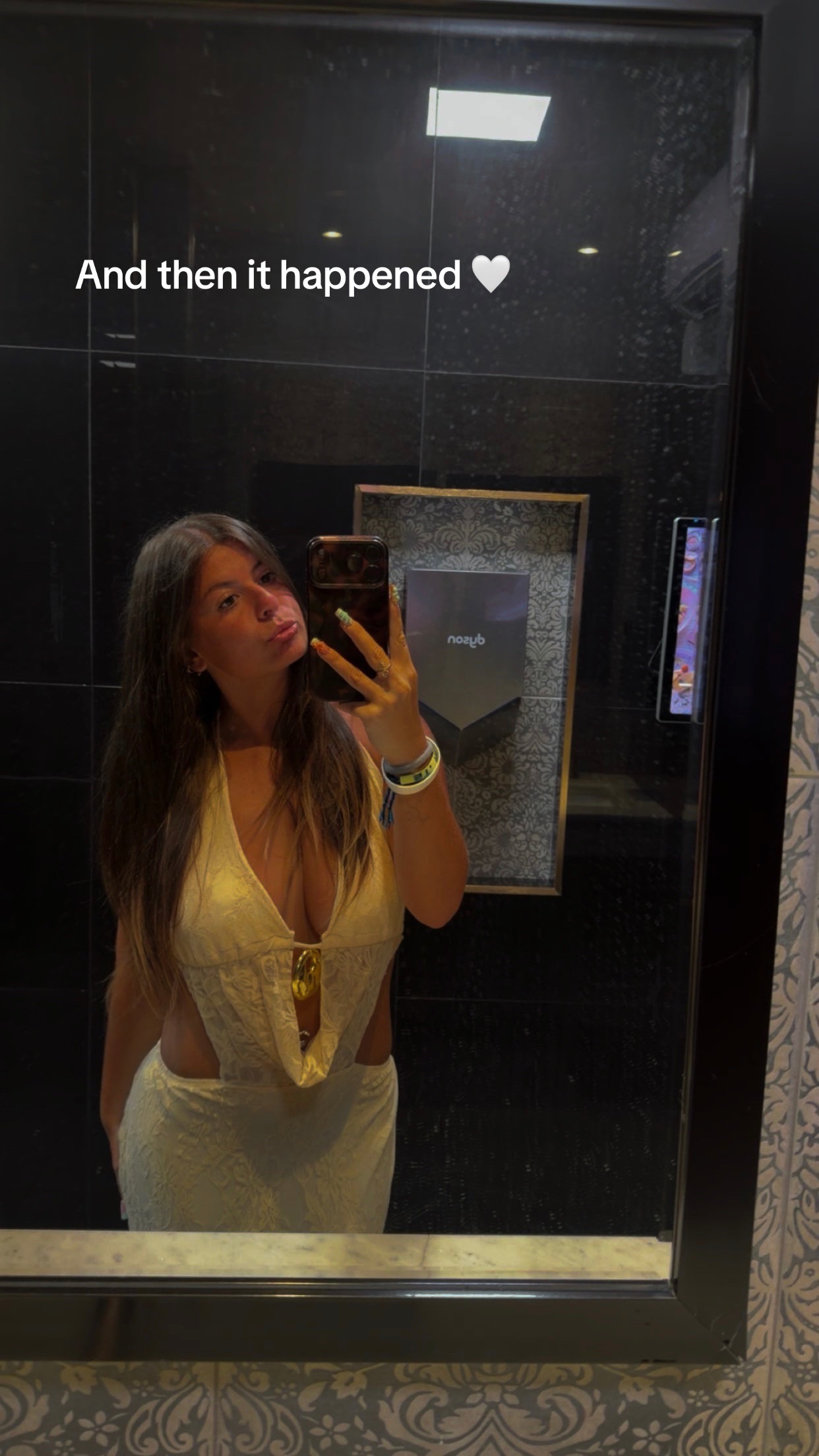 @juliana petruzziello🐆🎱✨🍒