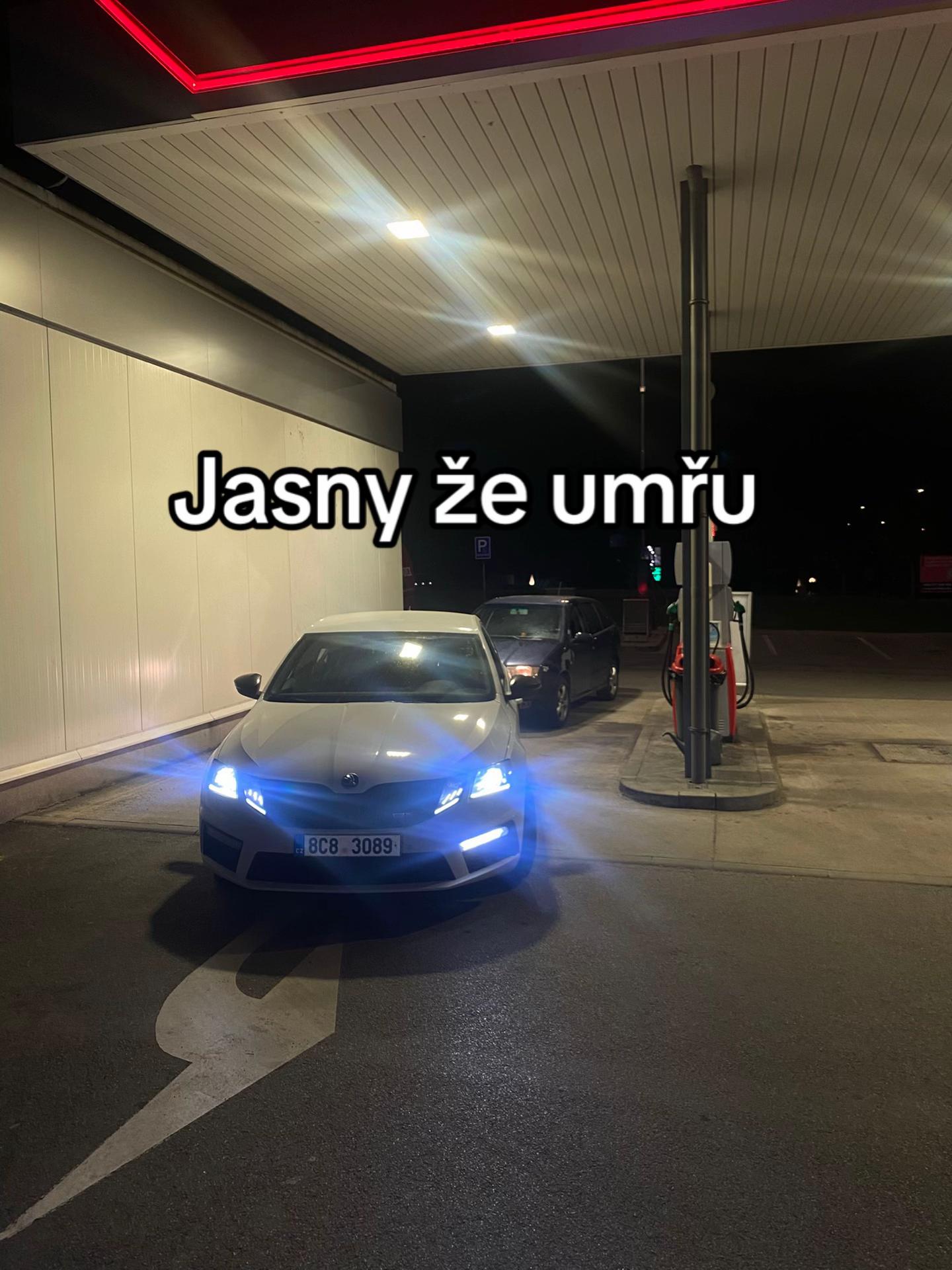@Bustik