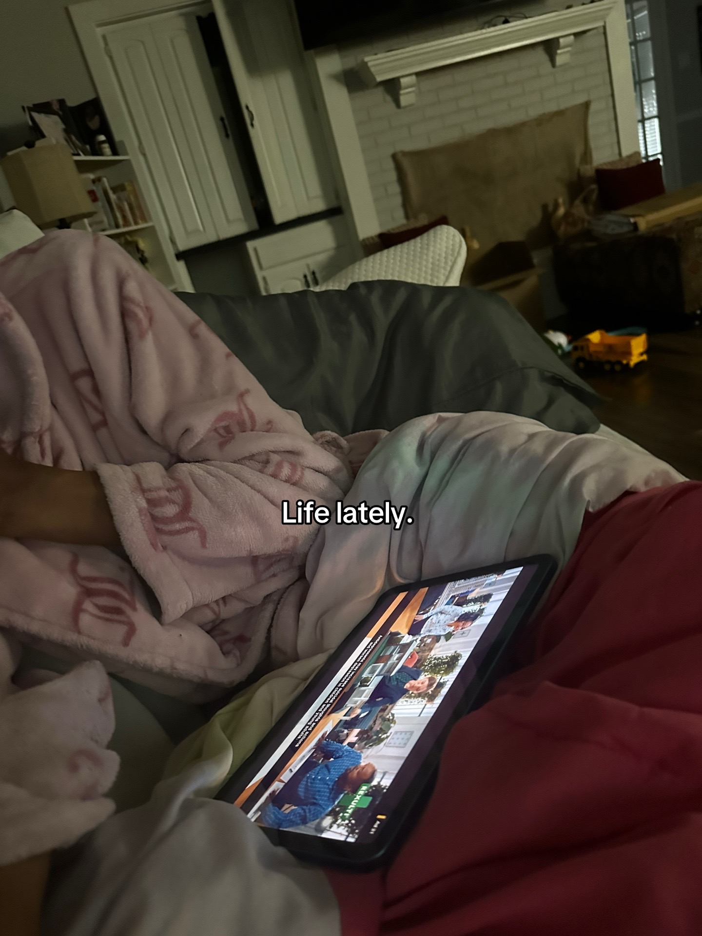@therealmacariaa