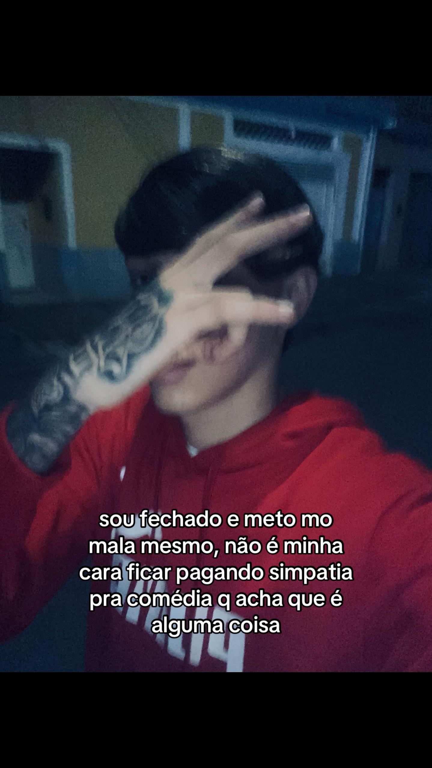 @oi sou eu, o alex🔝😇