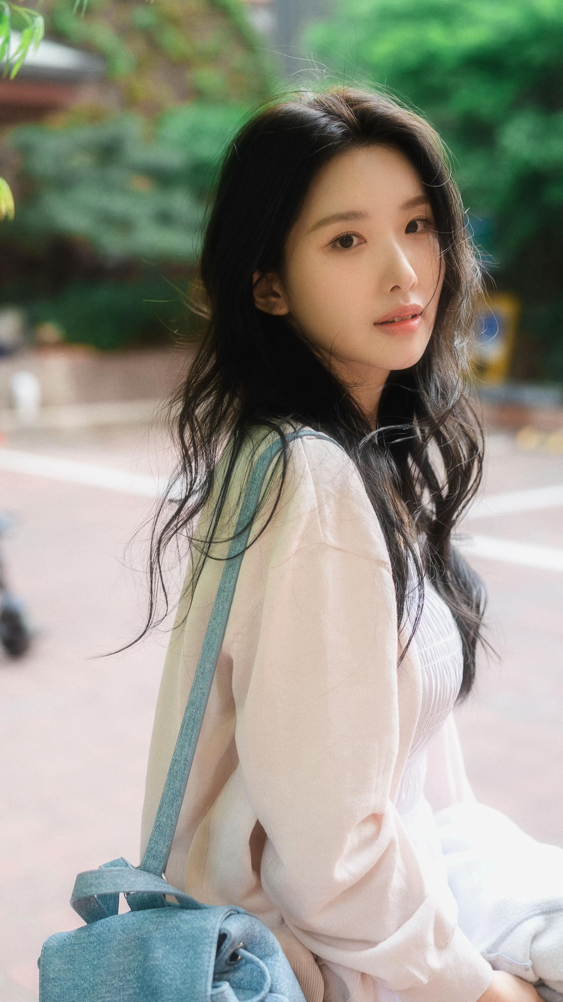 @🌻나윤 NAYOON💛