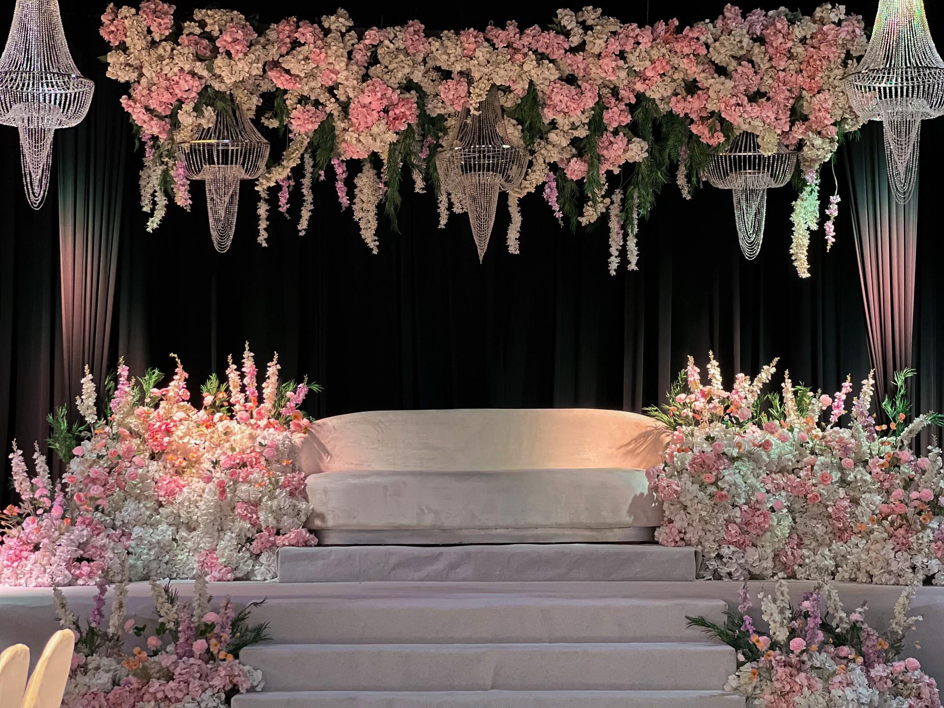 @FWCBRIDALDECO