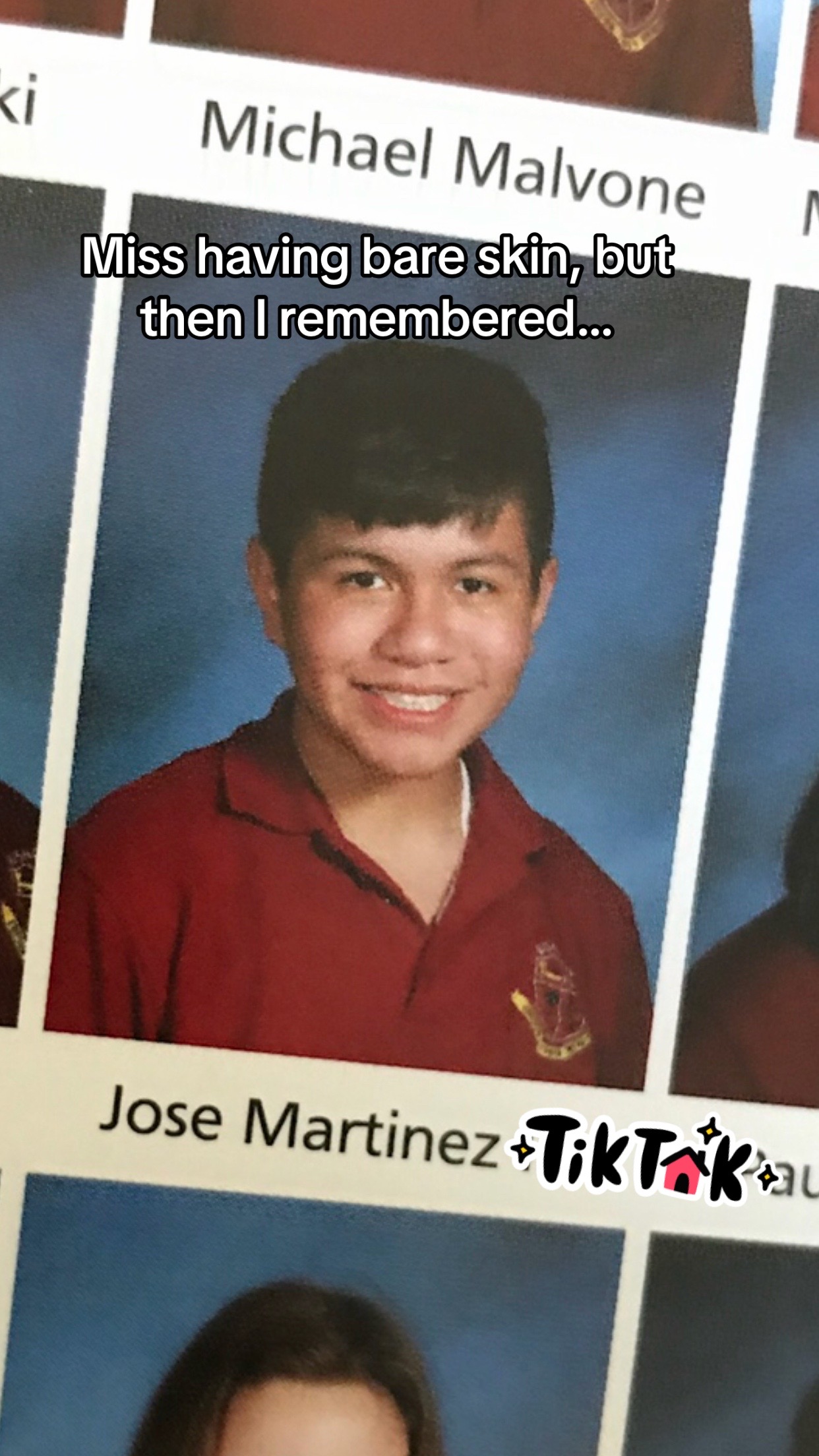 @donttrustwhatthesej0se