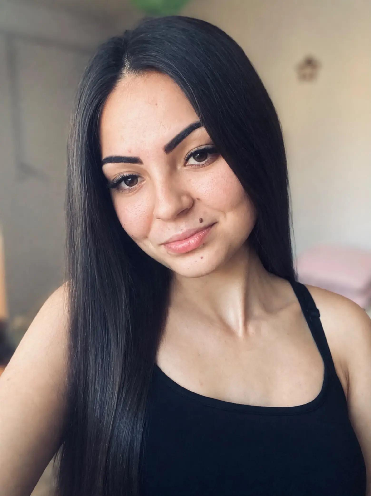 @𝐇𝐞𝐧𝐫𝐢𝐞𝐭𝐭𝐚🤍
