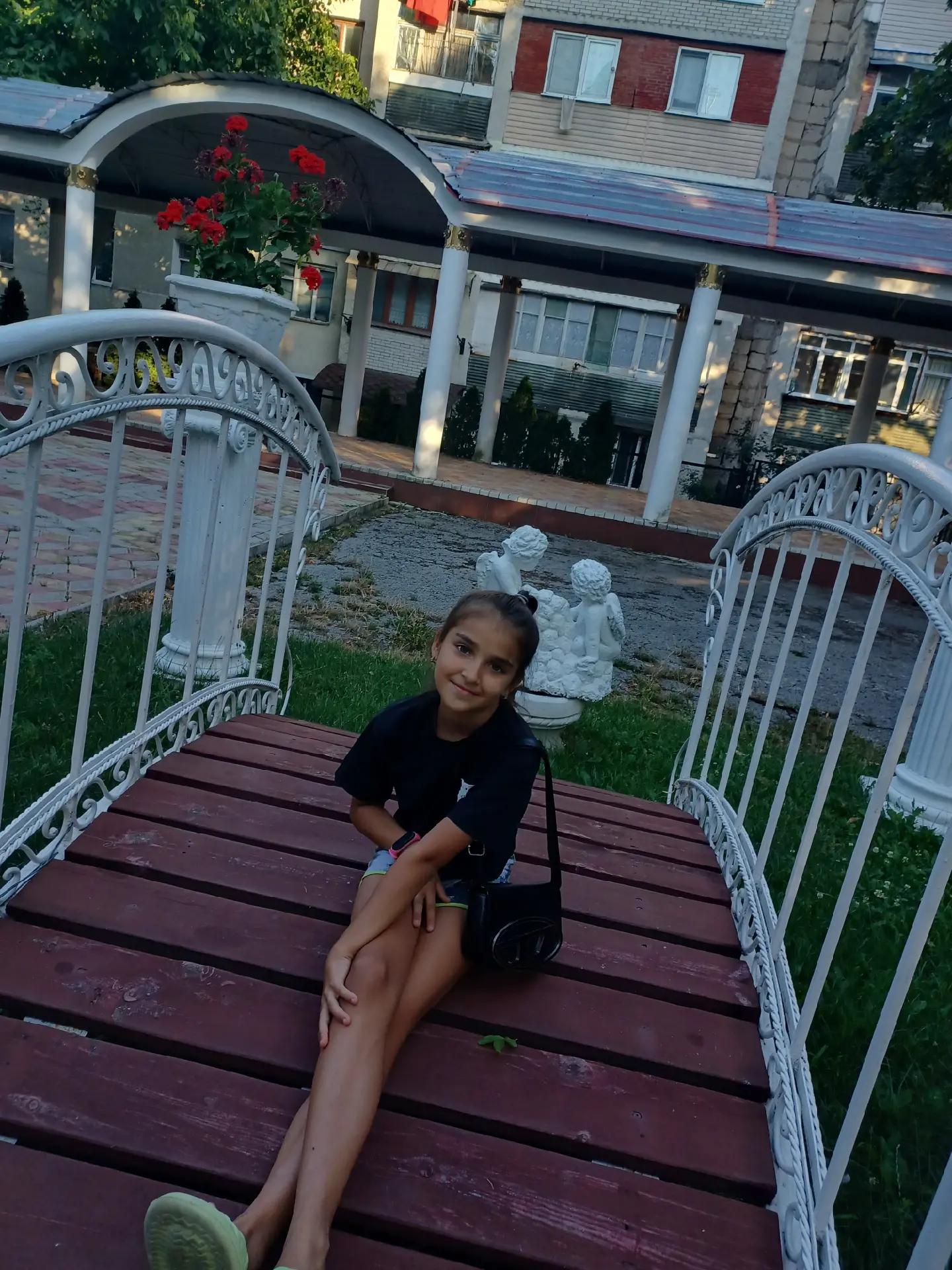 @Evelina Carbune
