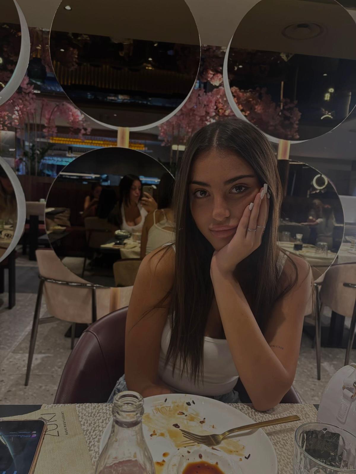@__sarabevilacqua__