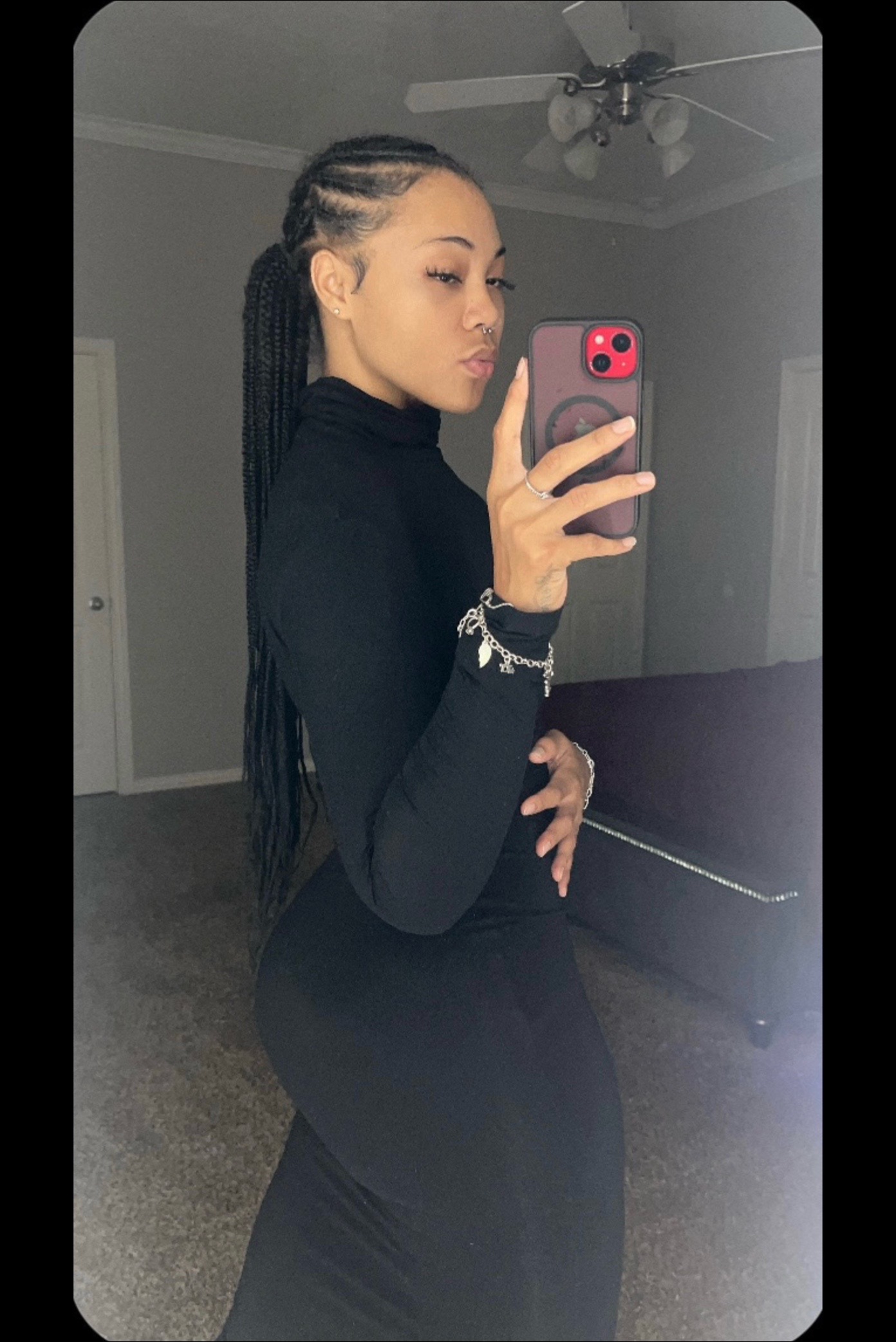 @TheRealDesha