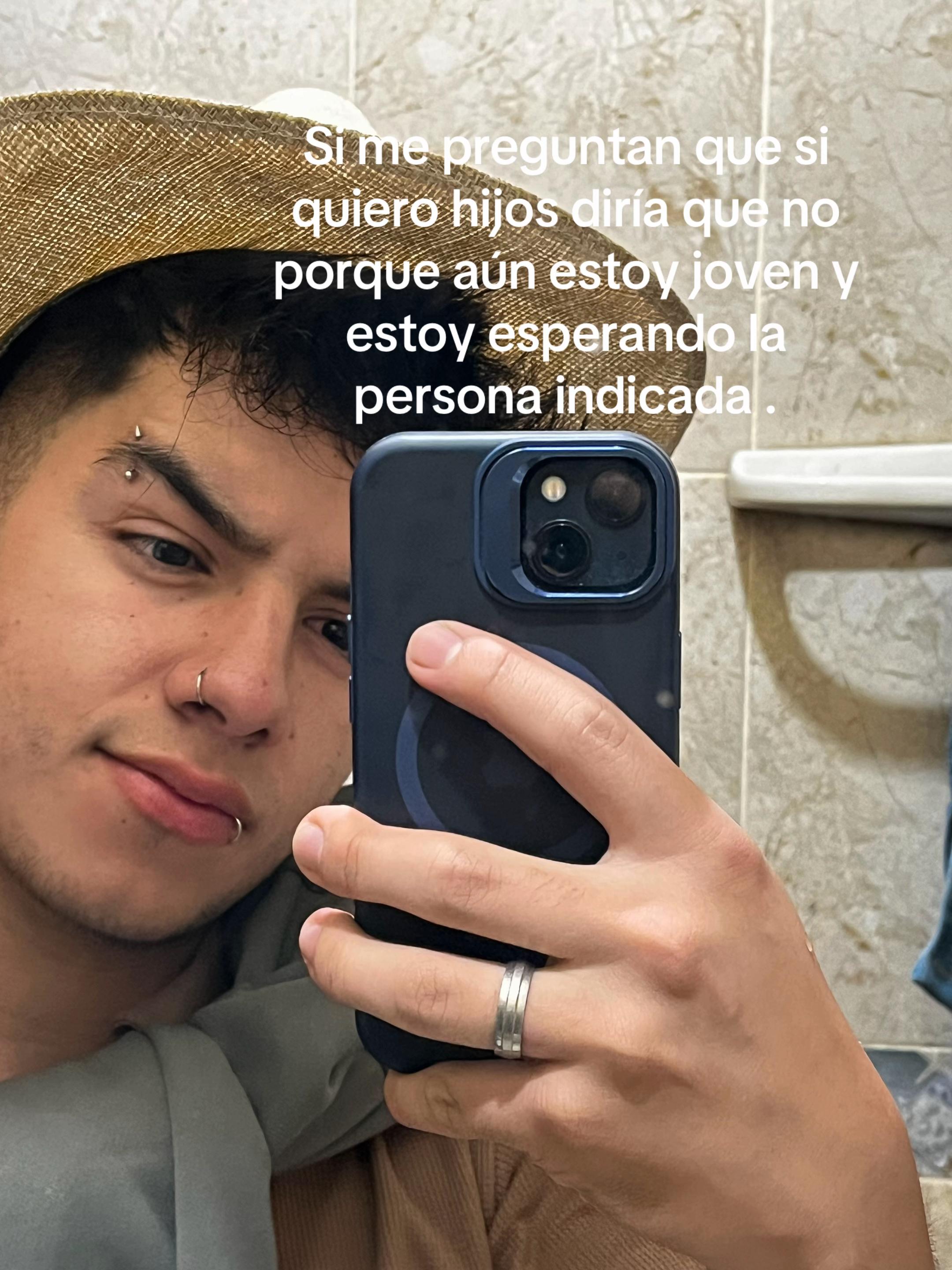 @𝒟𝒶𝓃𝓃
