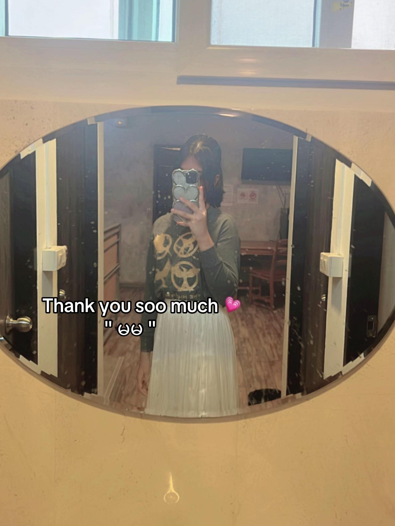 @𝒩