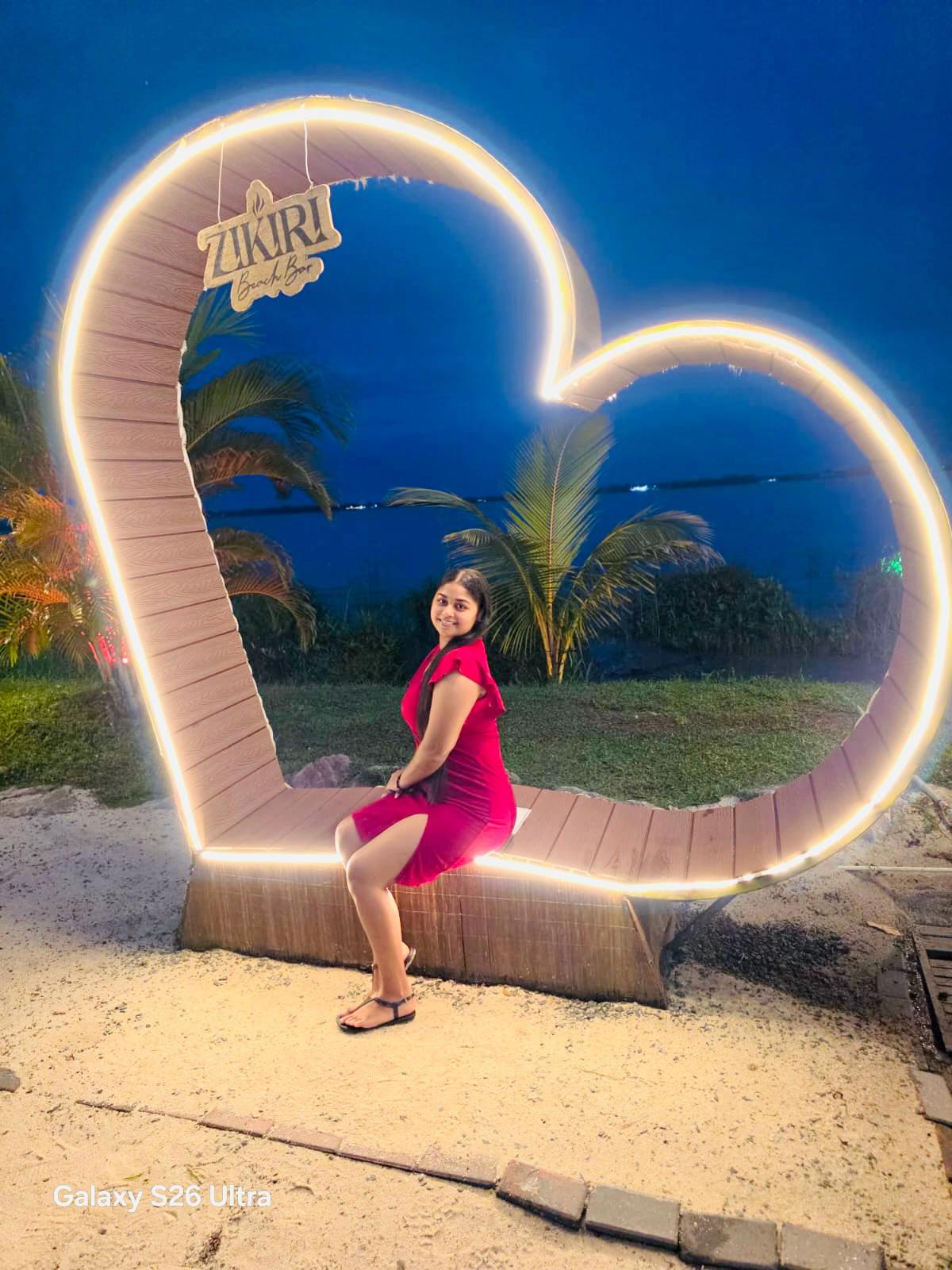 @❤️Priya❤️