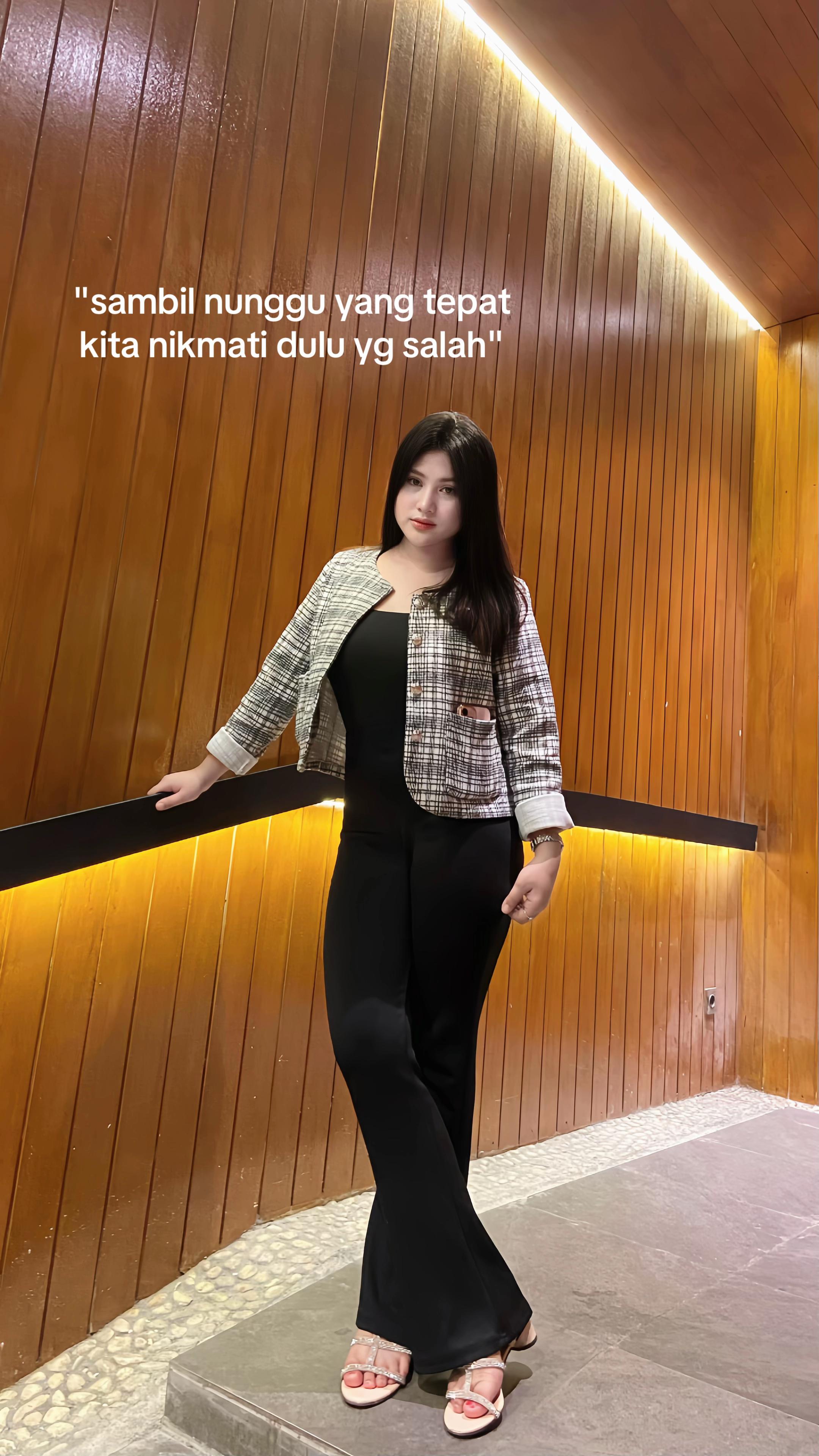 @vira