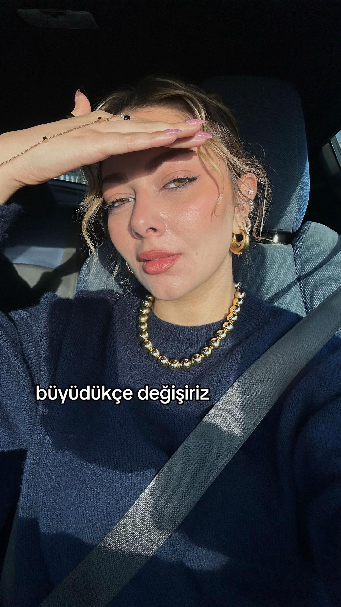 @hazal🪭