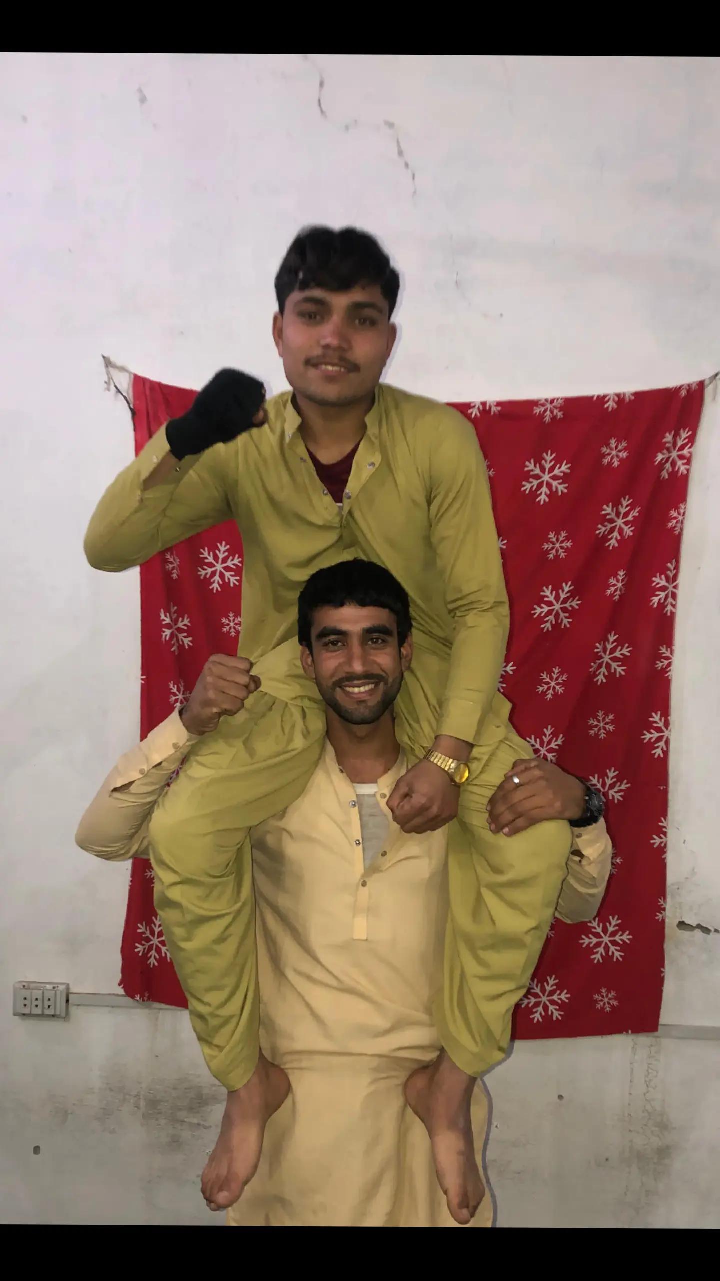 @🅰🅼لیوانے