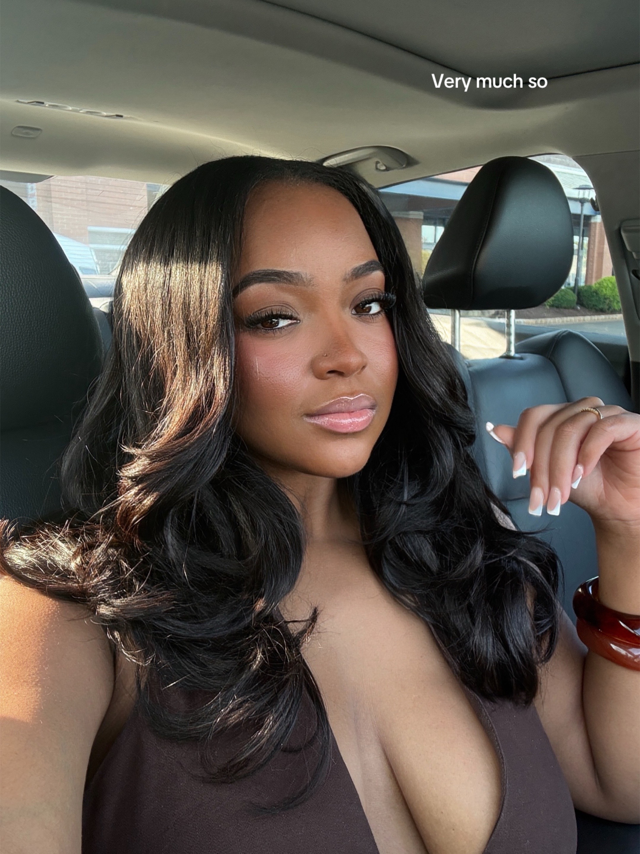 @Janay 🤍 💜