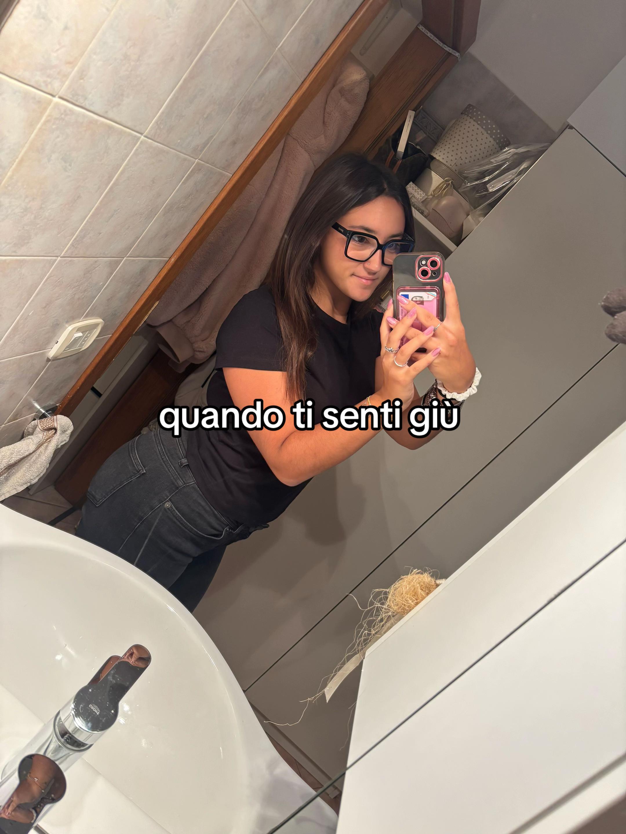 @𝒱𝒾𝒸𝓀𝓎🦭