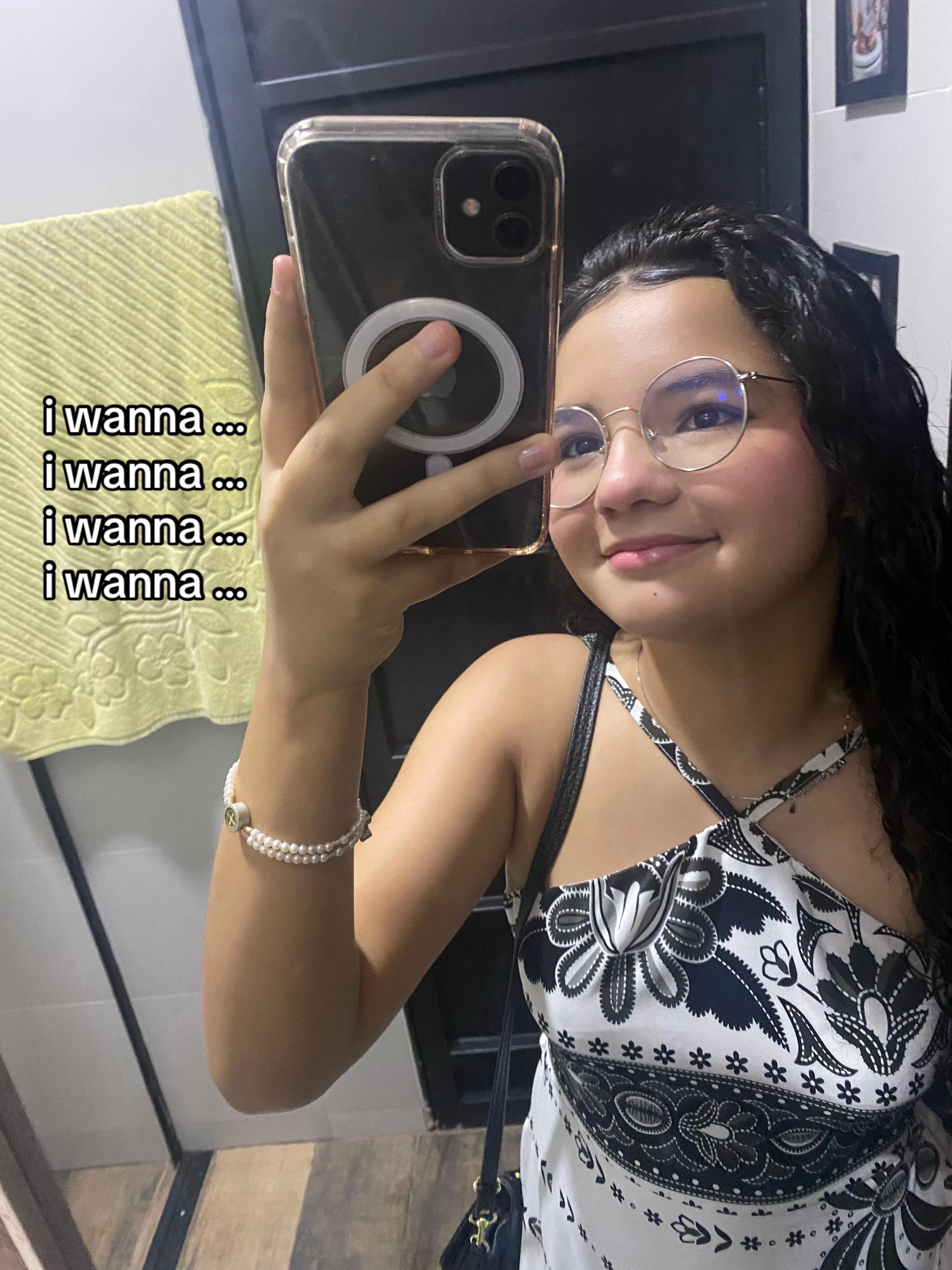 @Valentina Moraes 🇻🇦