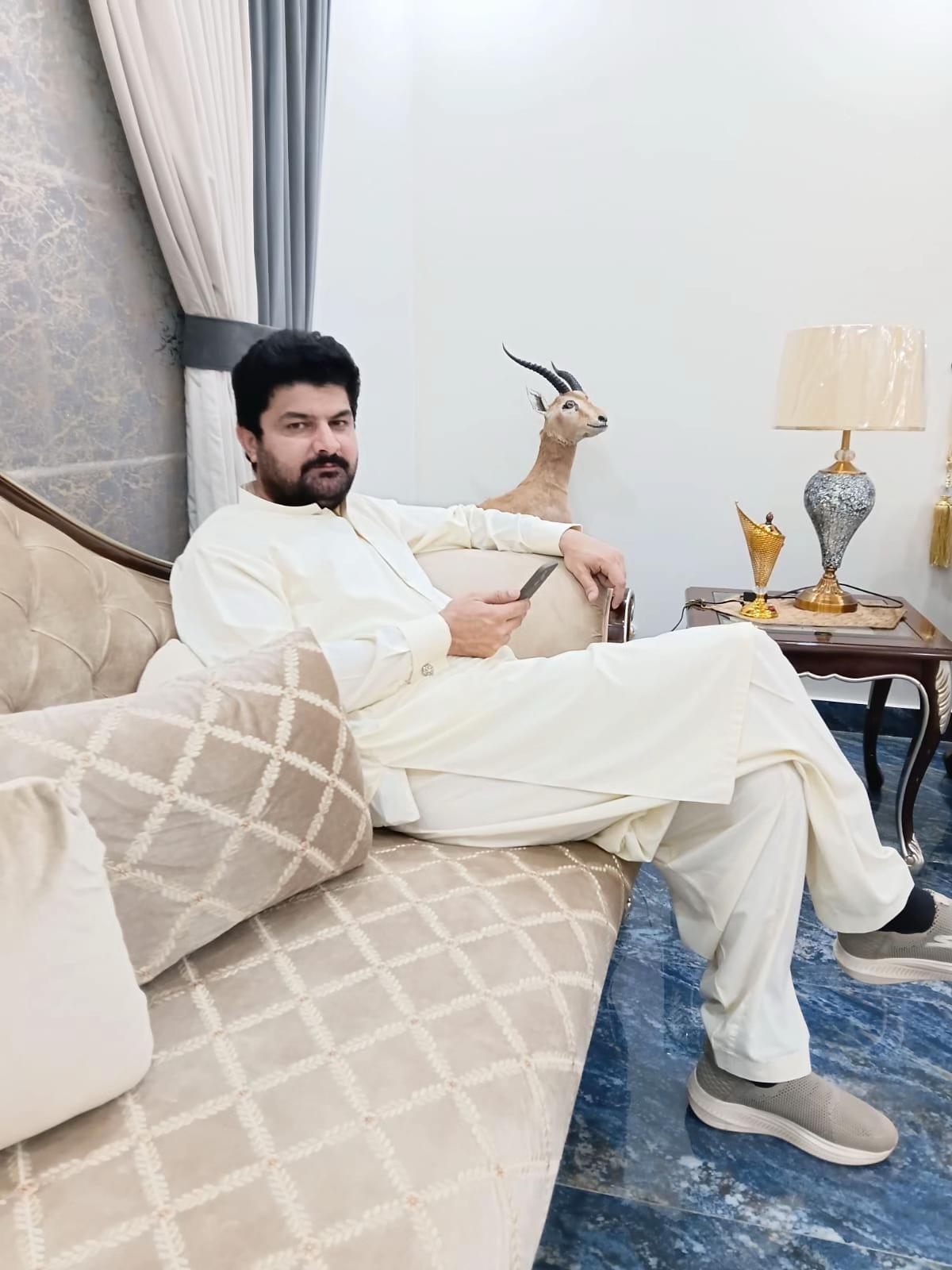@SHAHZAD.KHAN.WAZIR