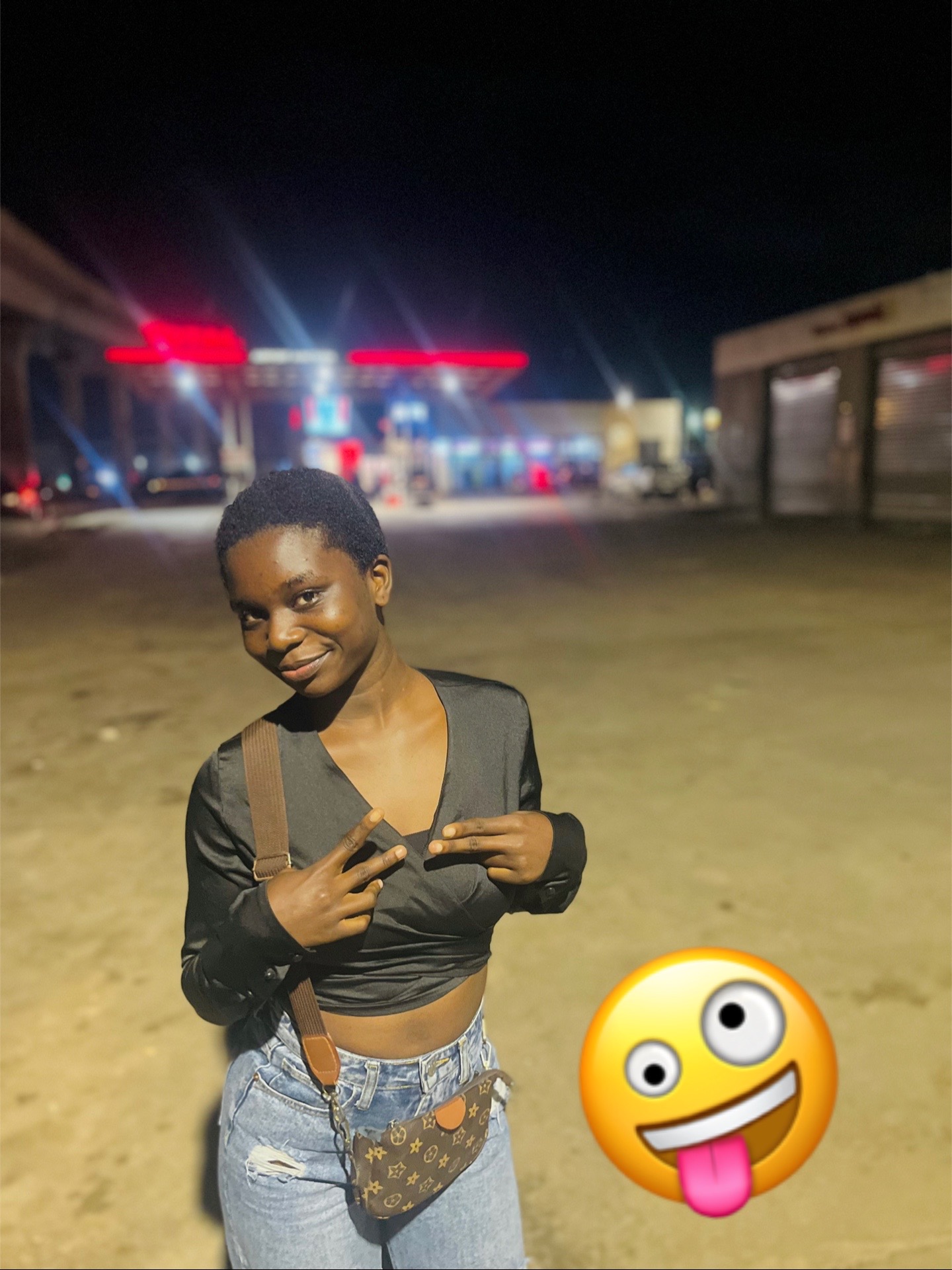@Yaa 🦋Rhod 👩❤️💋👩🥰🥰
