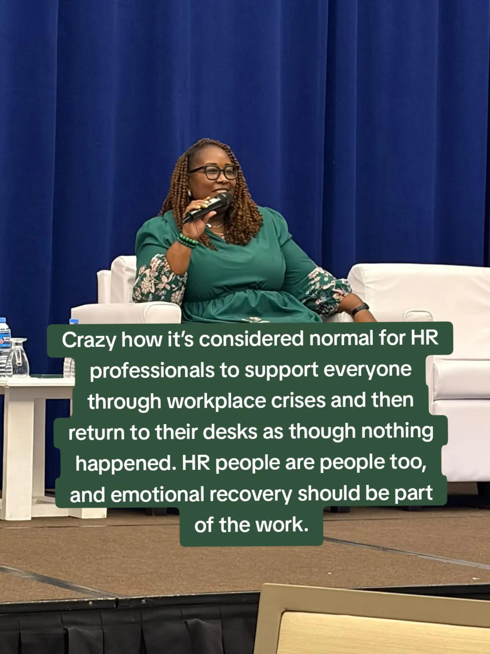 @Julie Turney | HR Strategist