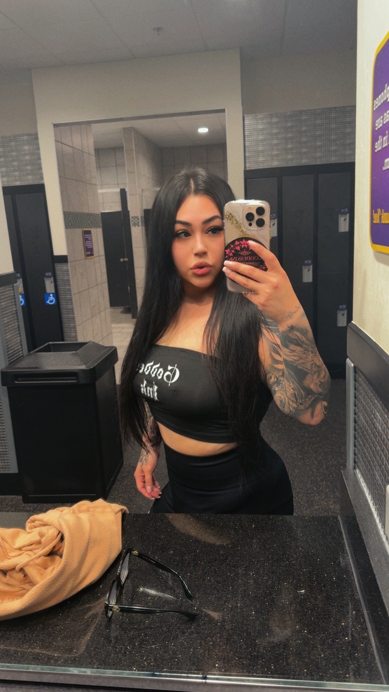 @venusraetx