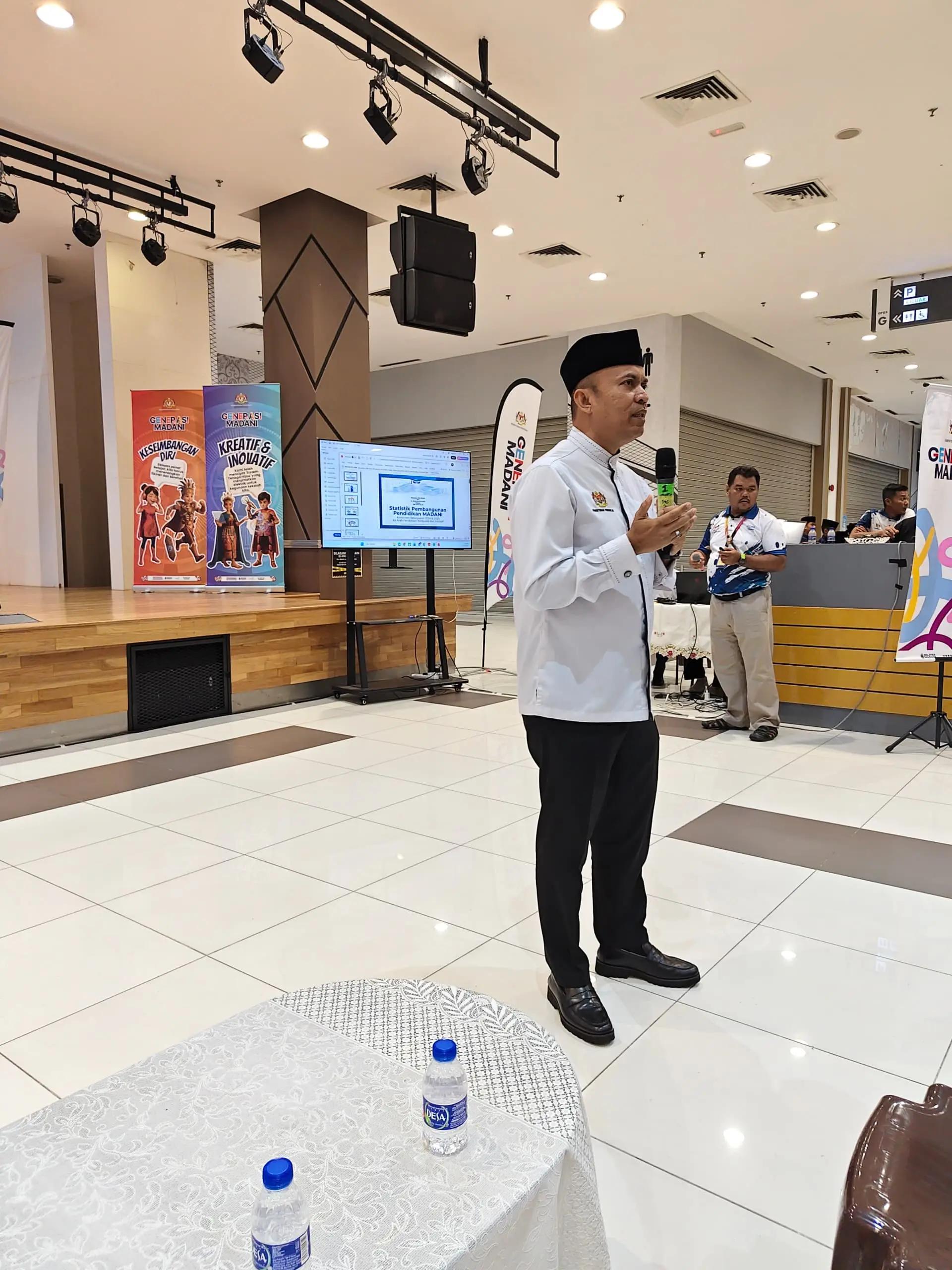 @Dr. Ahmad Kamal bin Ariffin