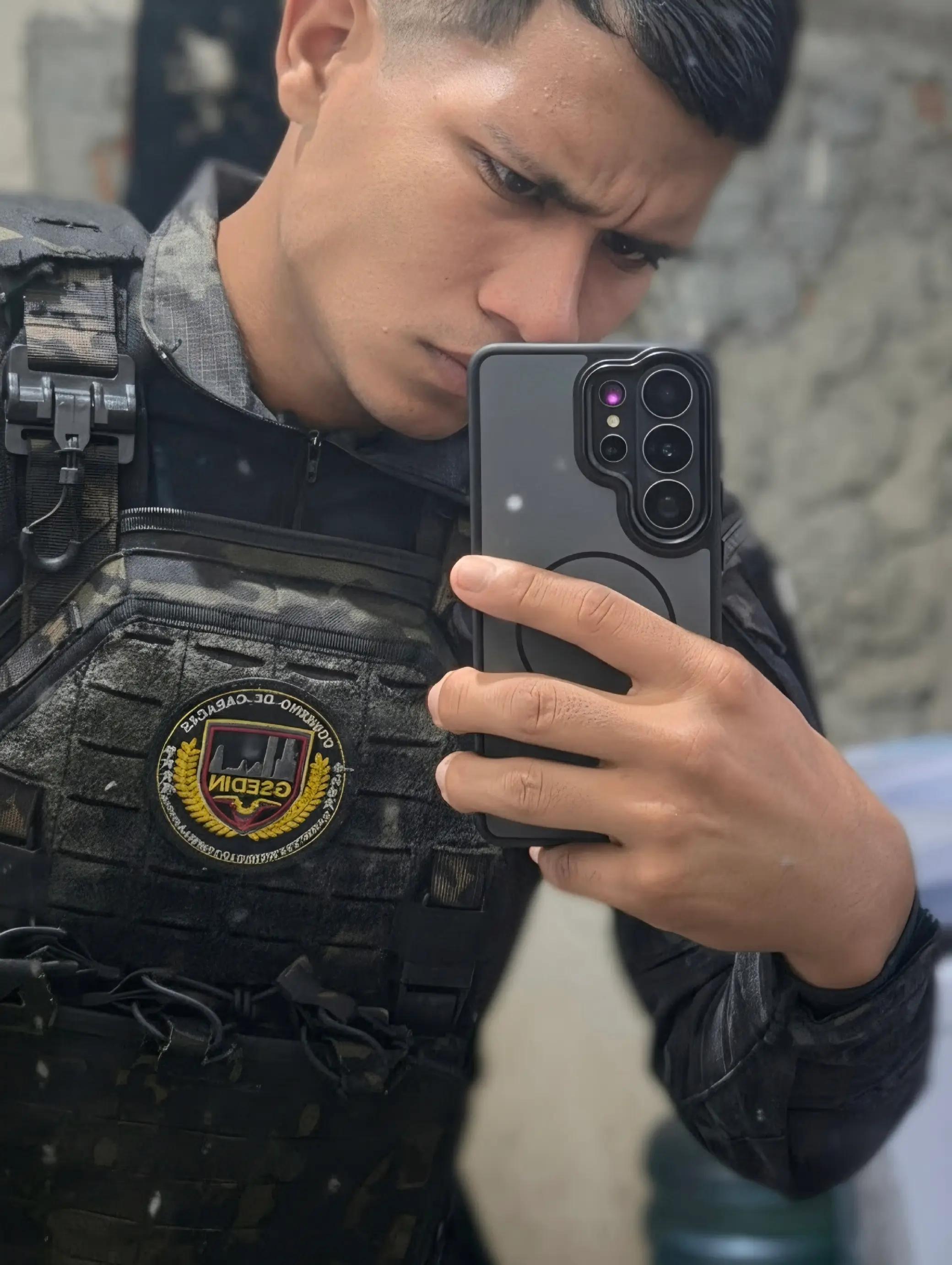 @Hernández🦅