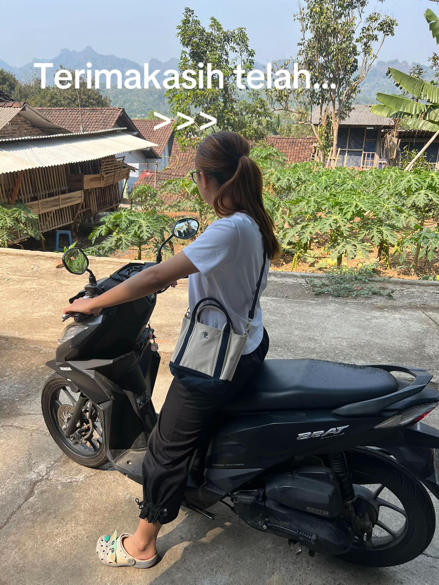@mamae ziza