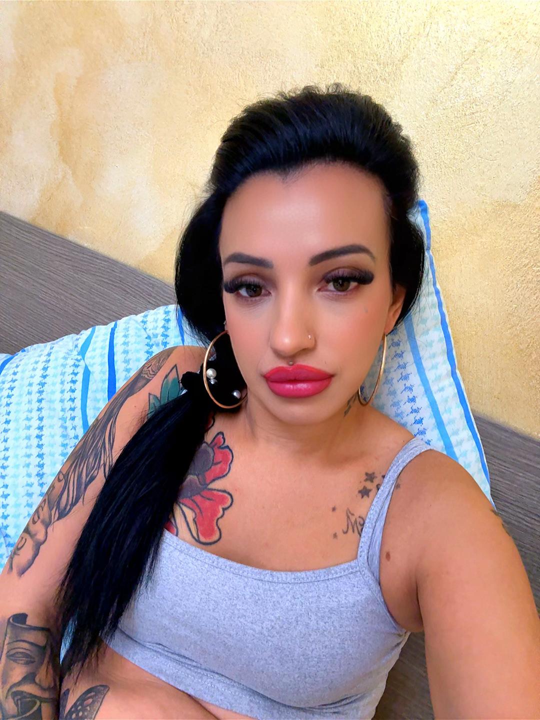 @😘cavalla💋monella😜89