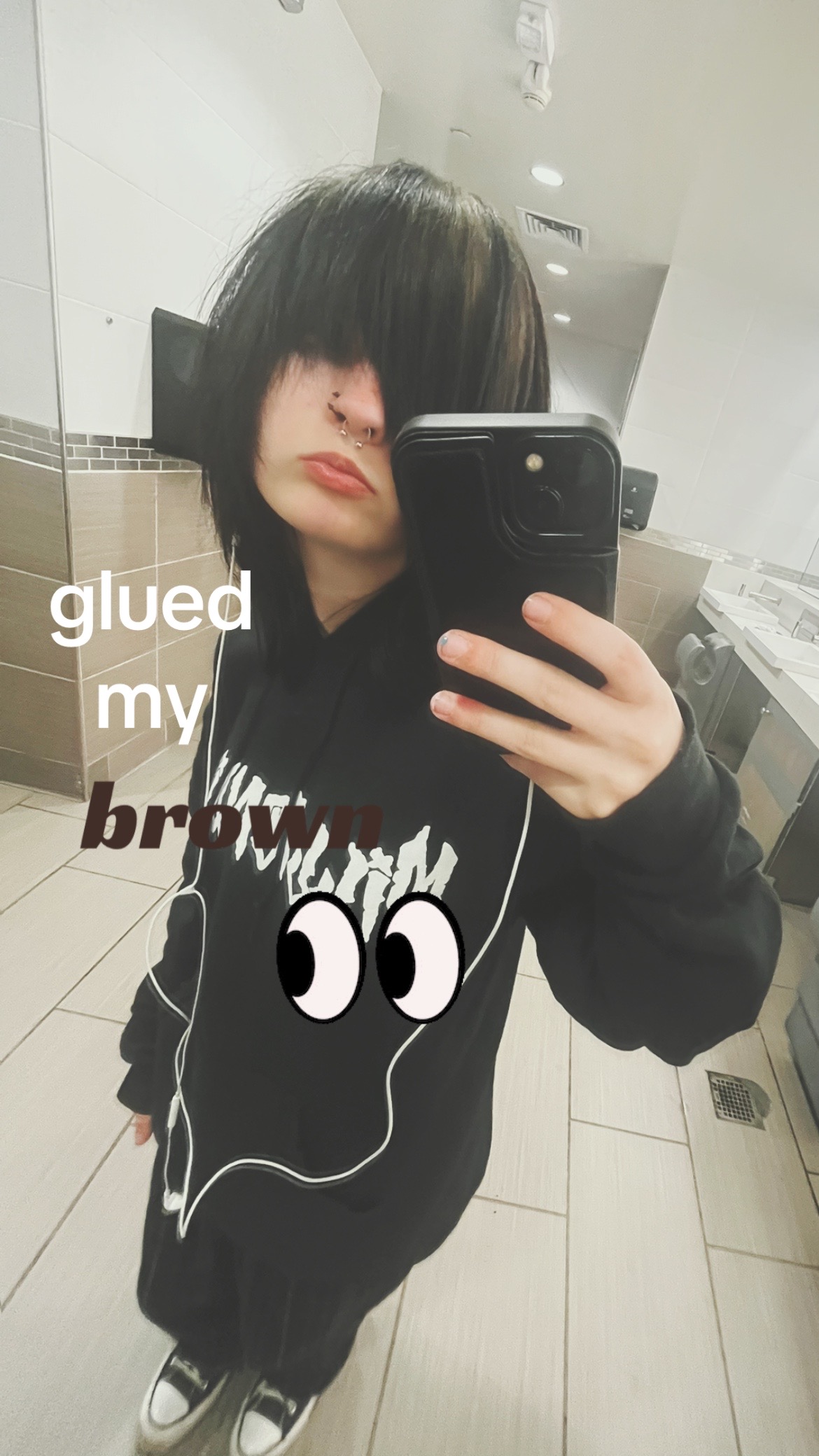 @⃟