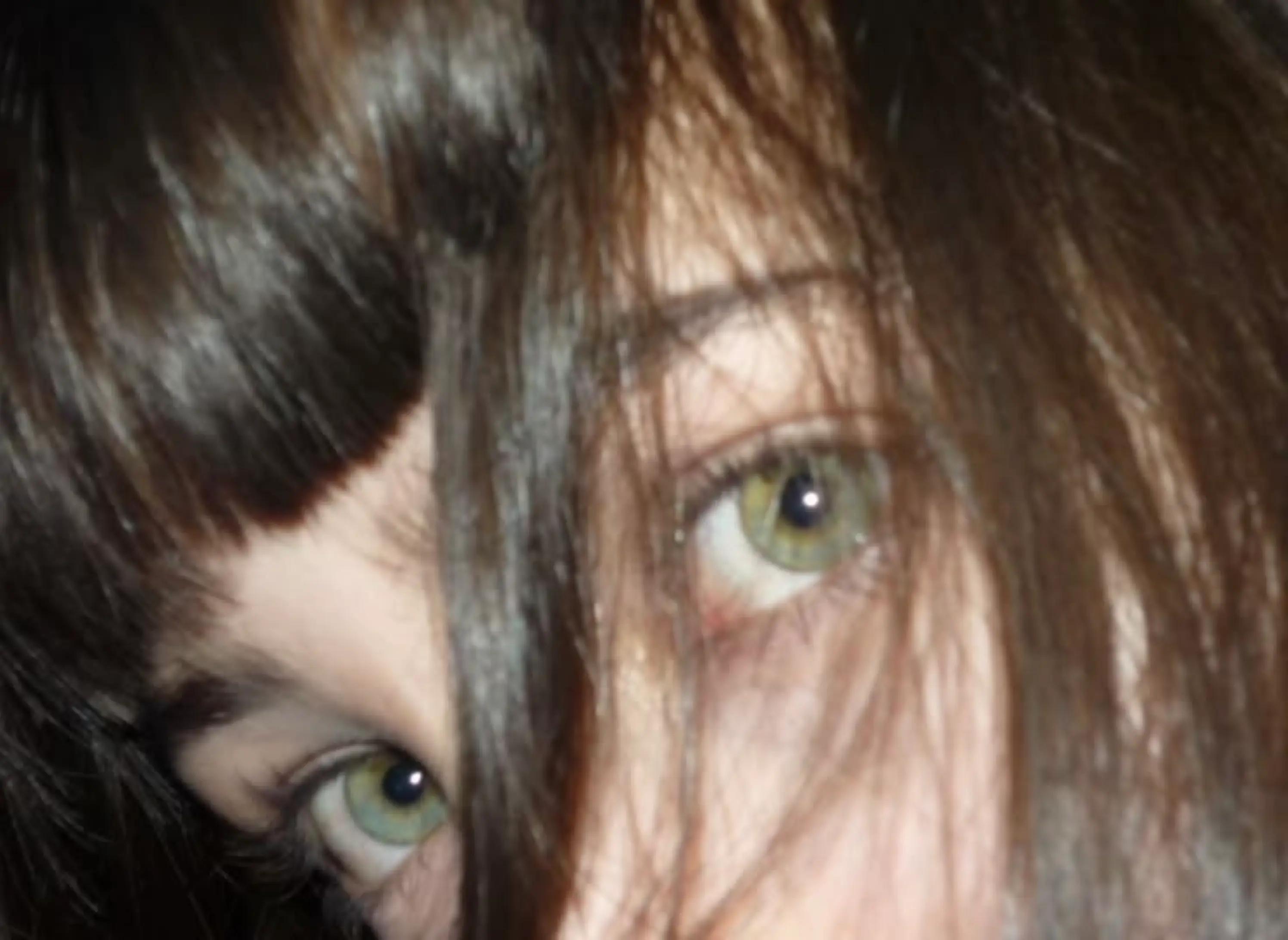 @darksister