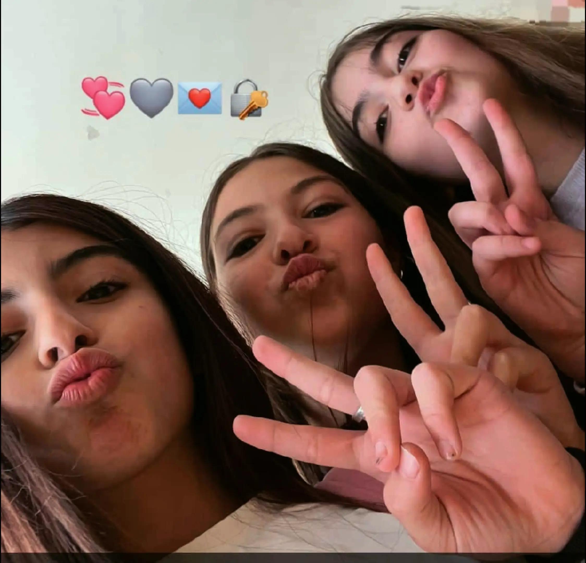 @๐๐