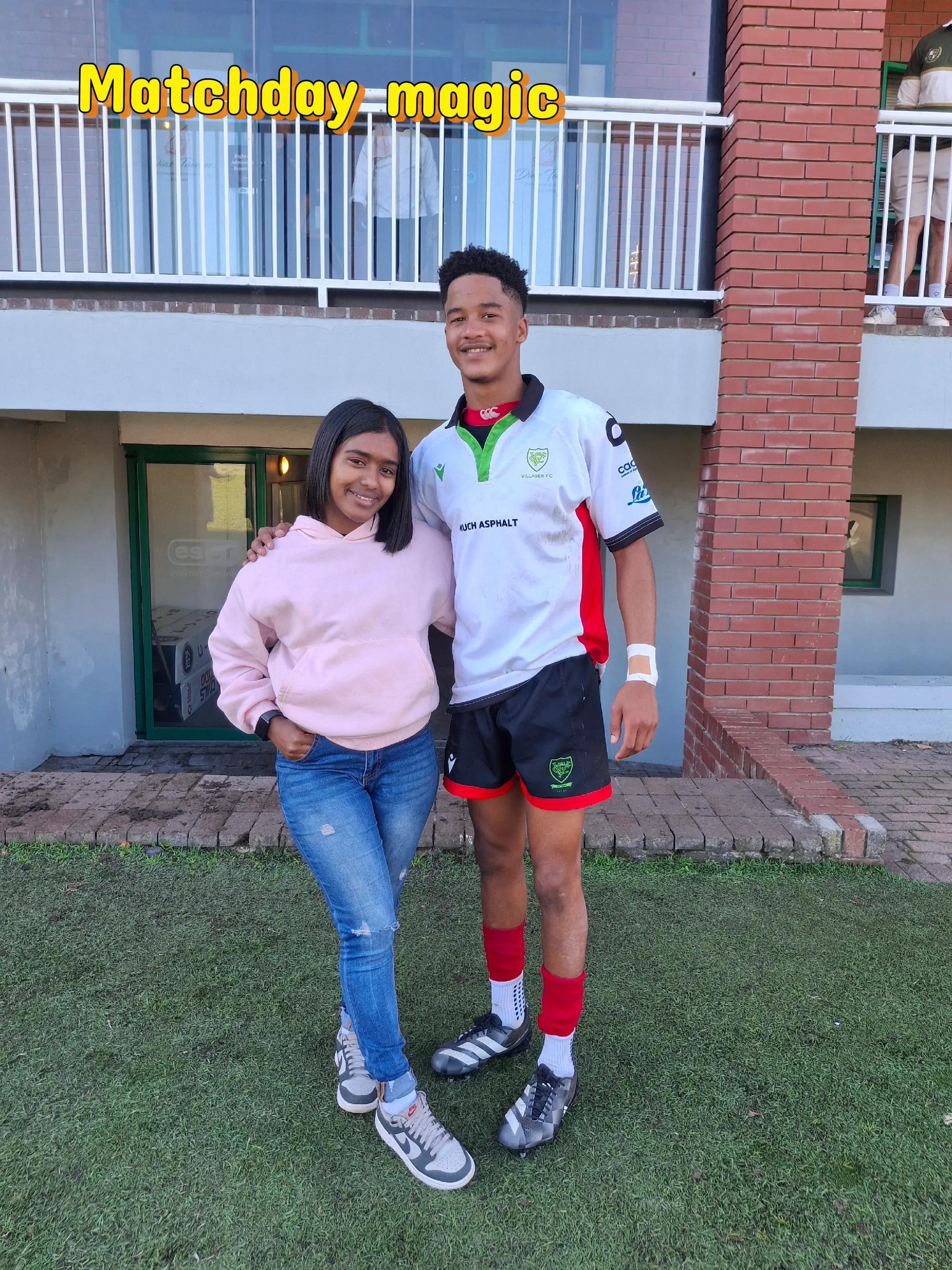 @Lulu Snyders🏉