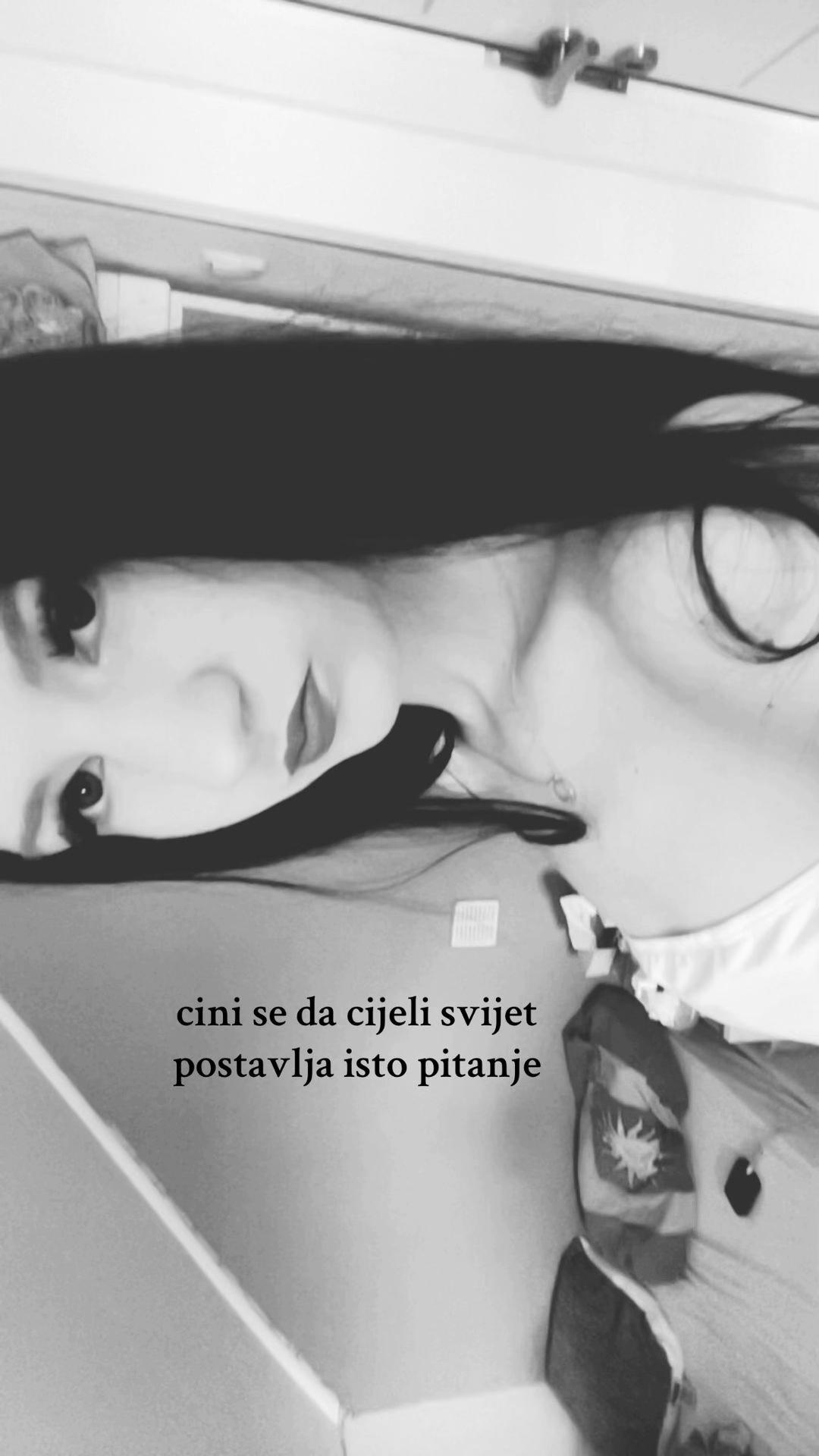 @hana.spam._