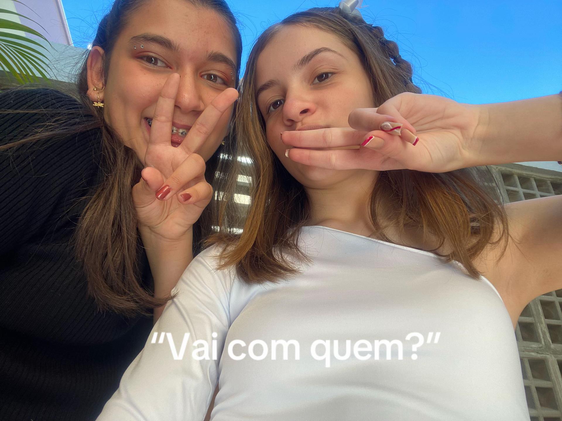@Isadora