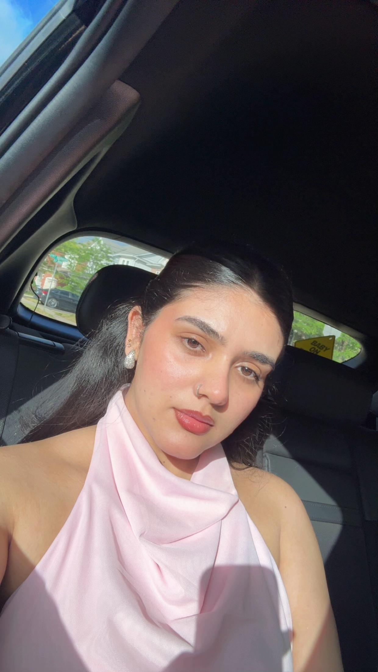 @𝐑𝐨𝐨𝐩 𝐃𝐡𝐚𝐥𝐢𝐰𝐚𝐥