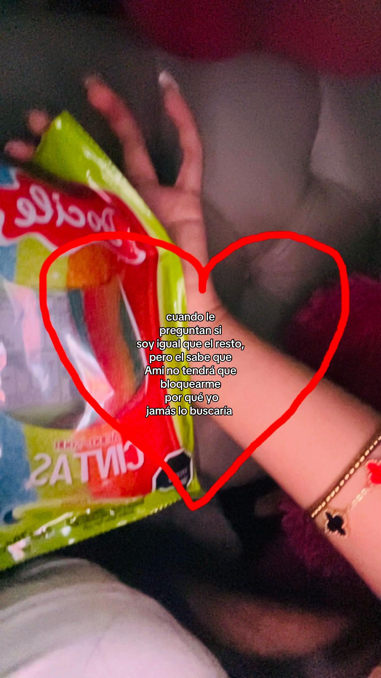@𝓐𝓷𝓪