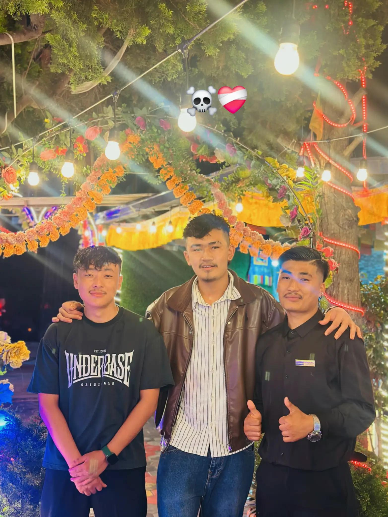 @< सिम्सन~केप्चा~गुरूङ >🤍🌍
