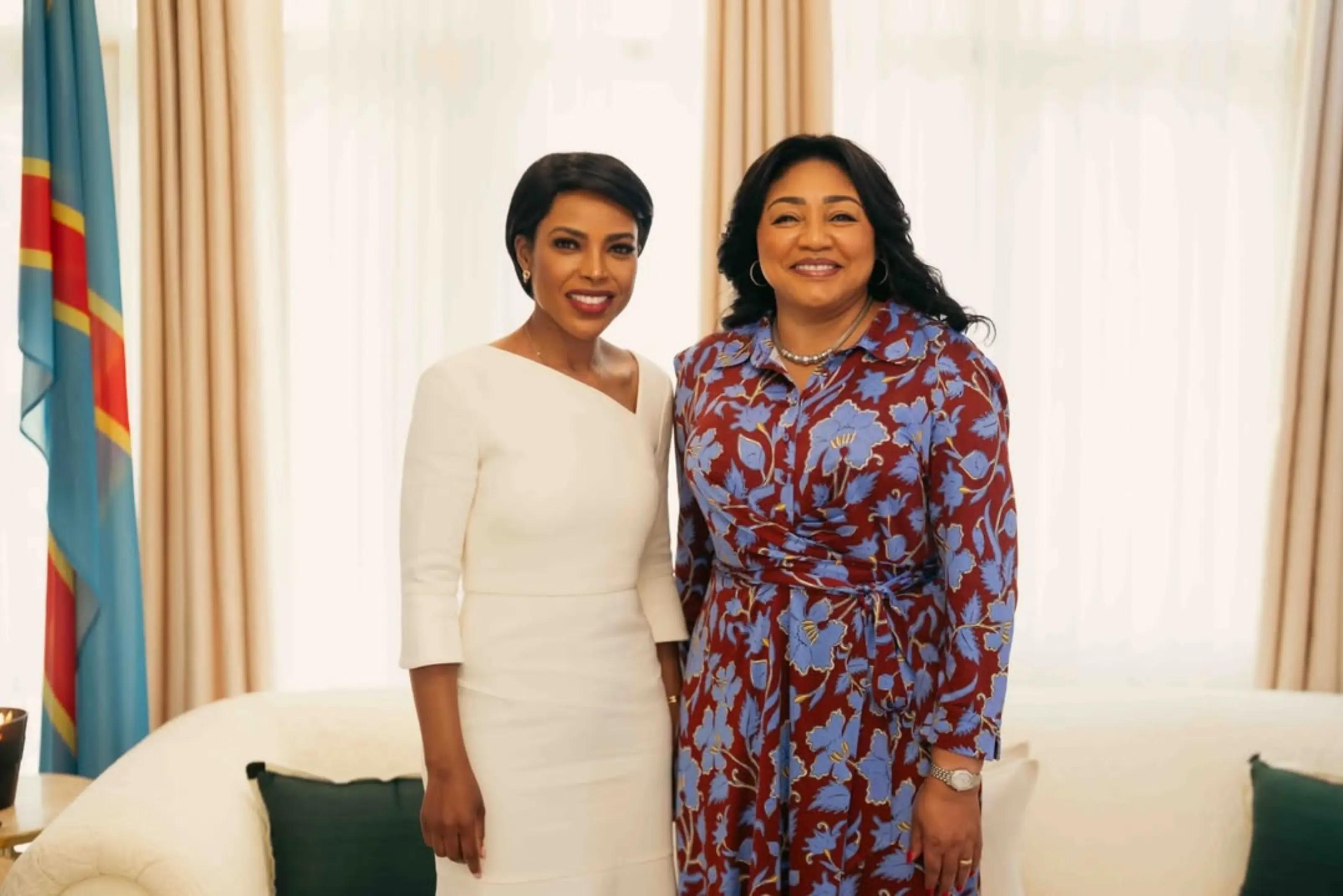 @🇨🇩🇿🇦🇻🇳🇫🇷🇨🇦