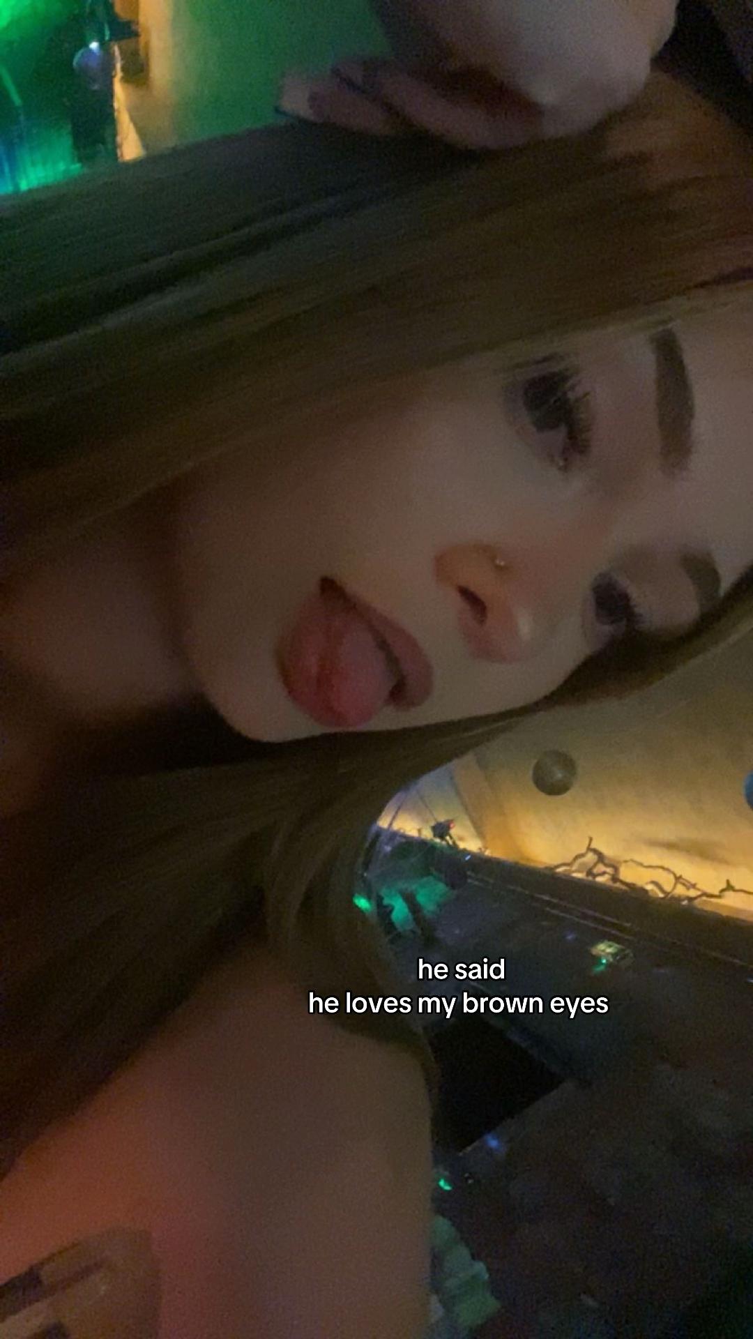 @🤎