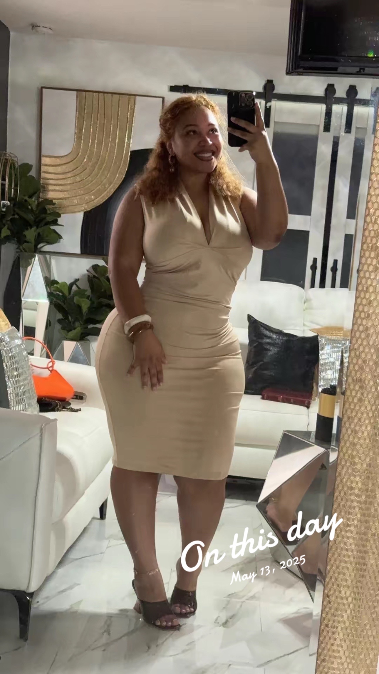 @YourAuntieMoe