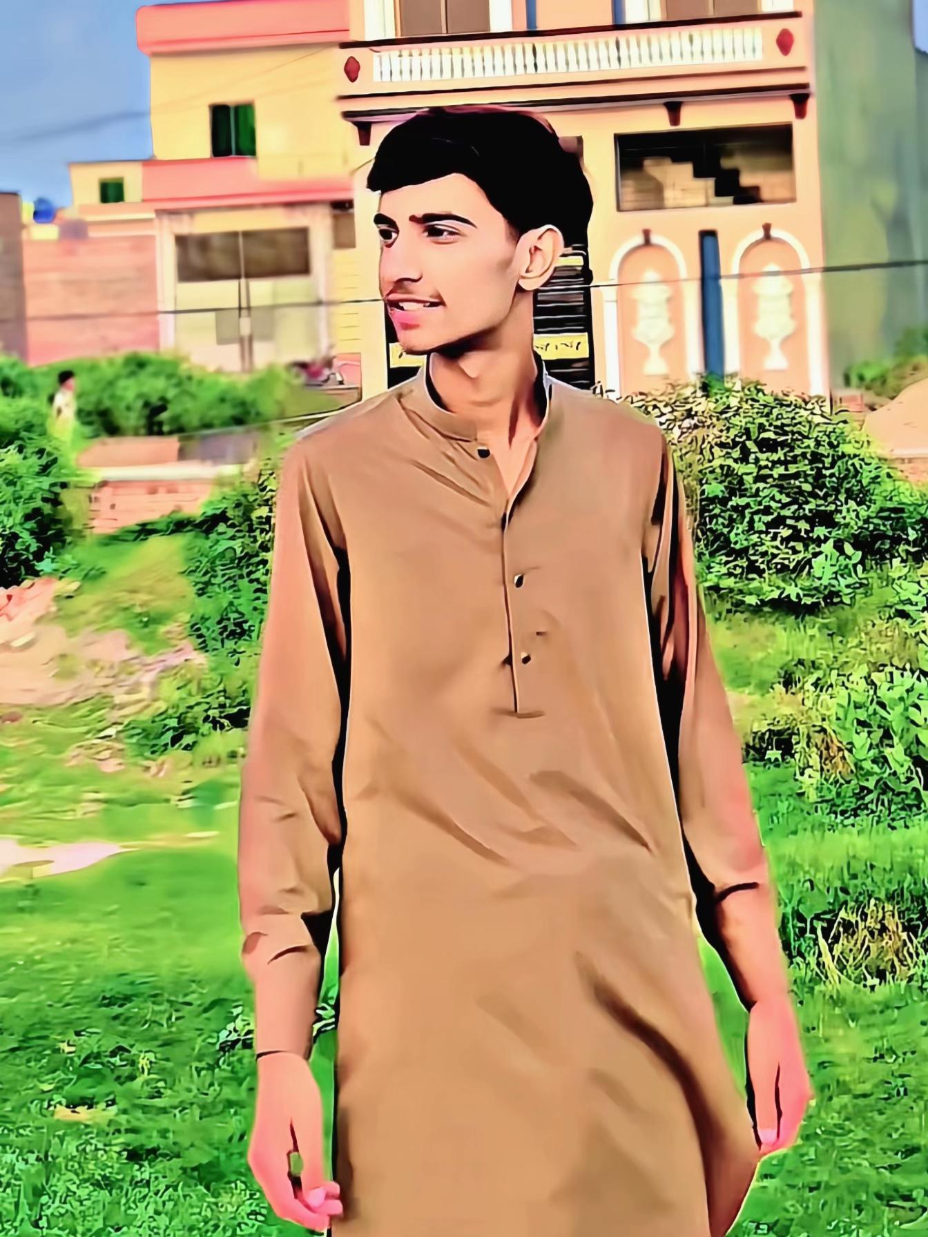 @🦋⃟🇫AisAL._.BhAtTi❤️🔥