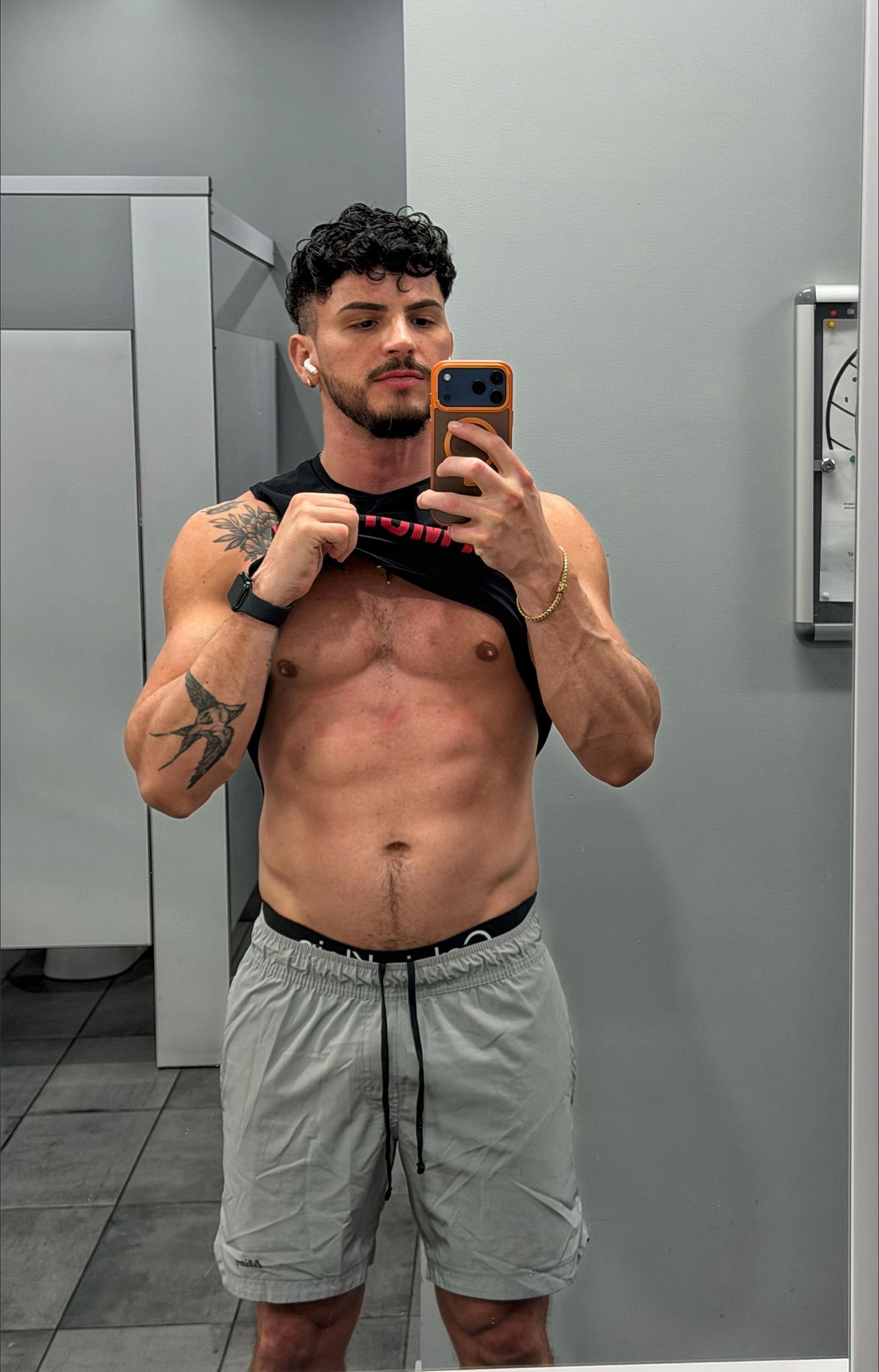 @Alejandro 🦅🍀🙏