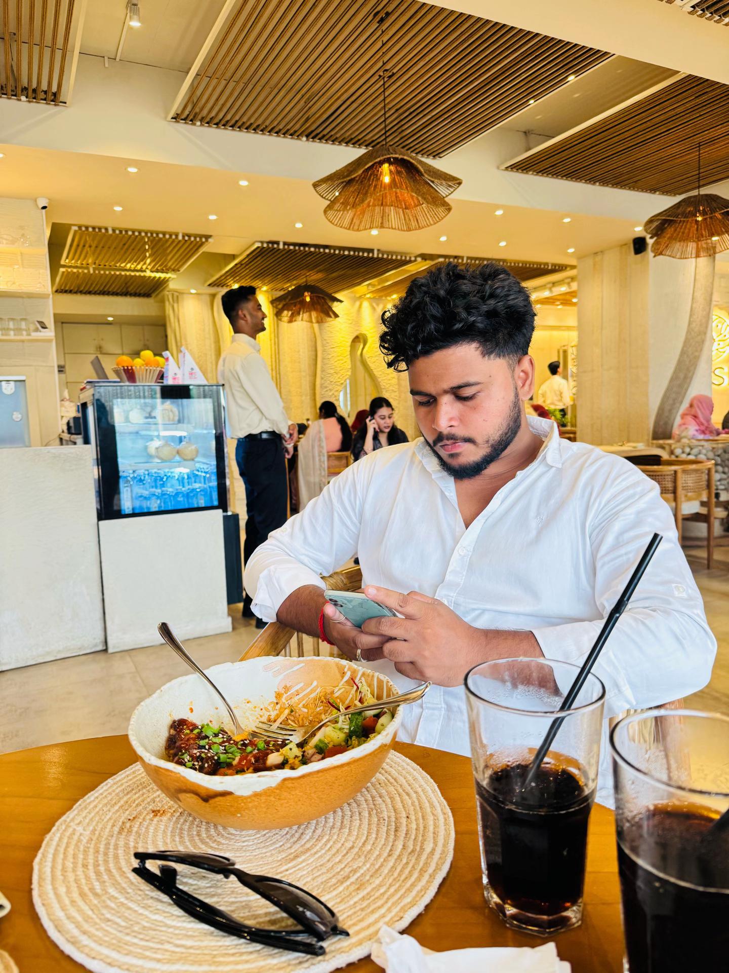 @anish_mon850